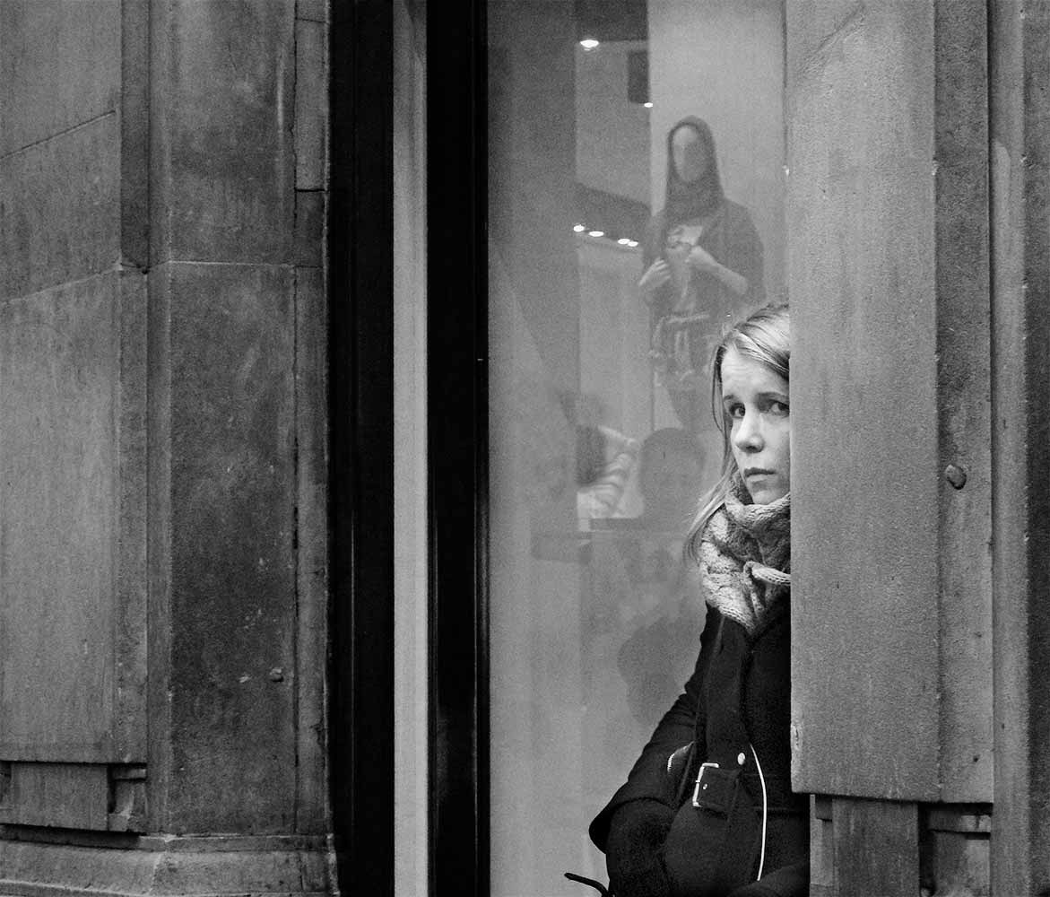 Waiting:Oxford Circus