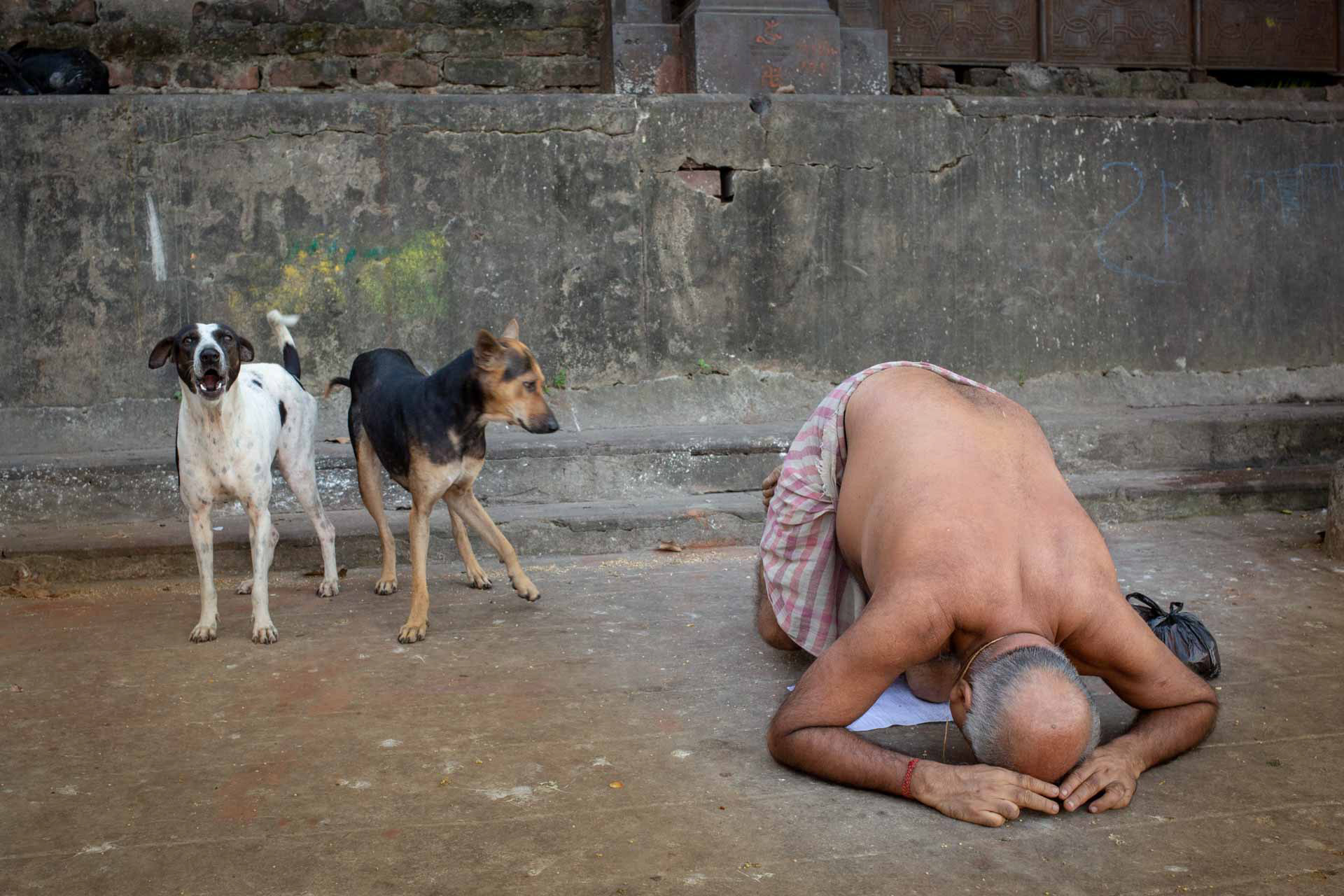 Yoga on the banks of the Hooghly River