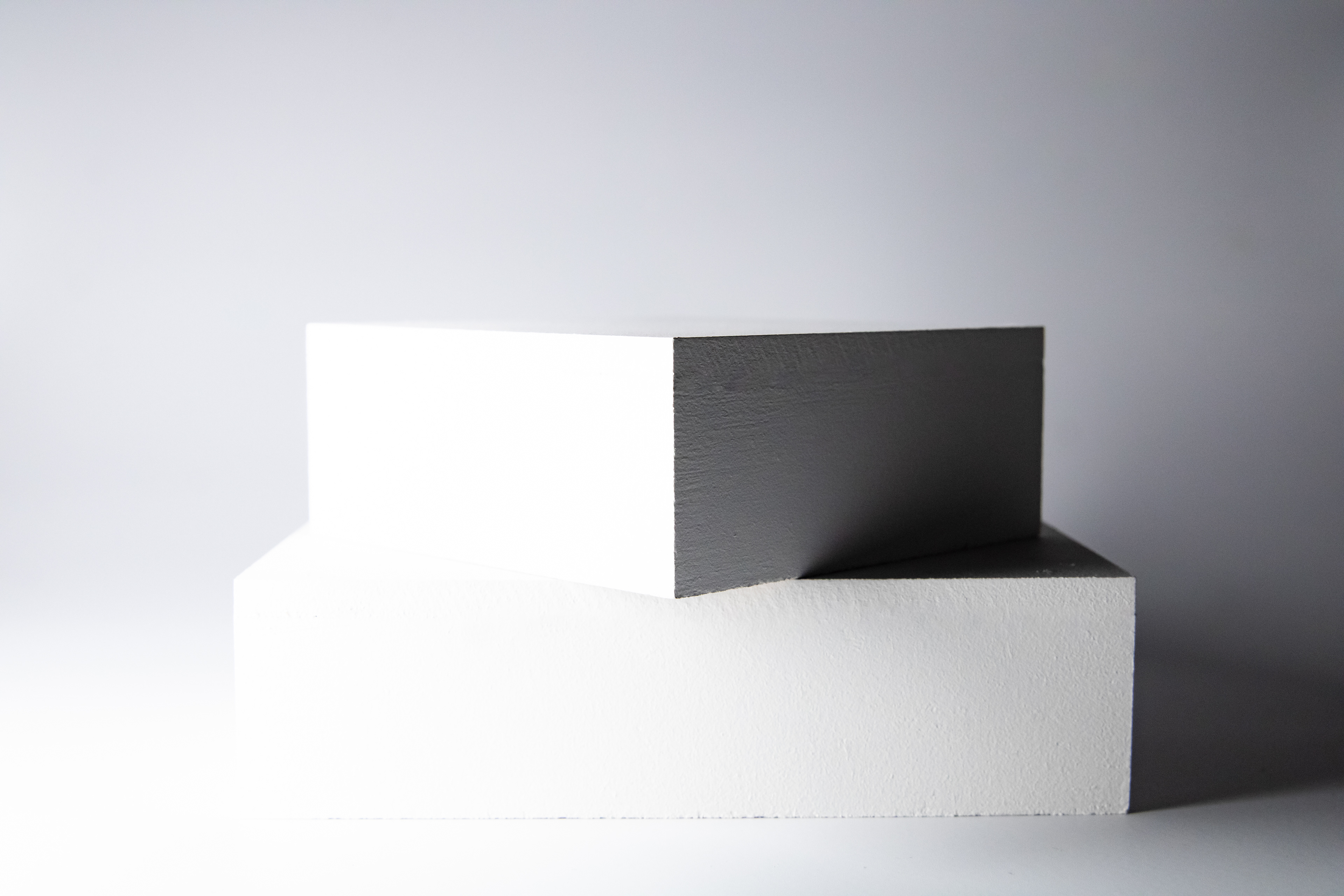 MODEL 000: PLINTH-2413