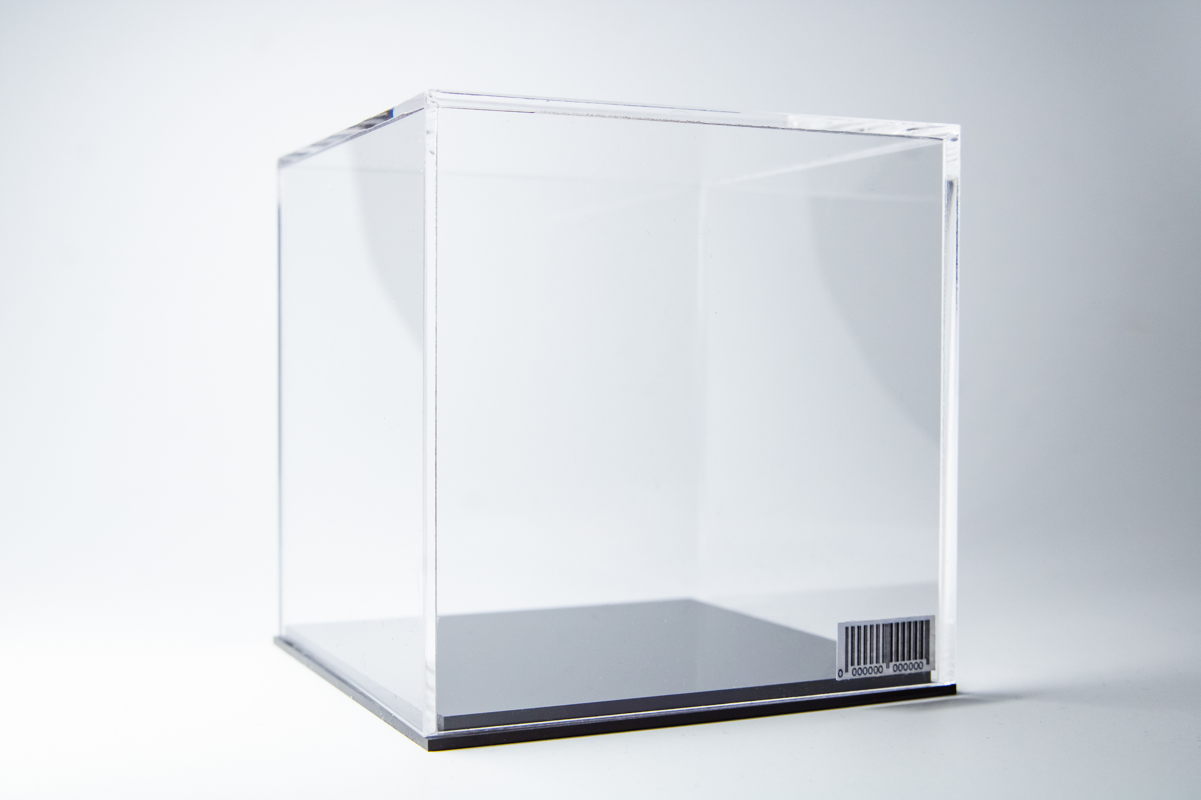 MODEL 000: FRAME