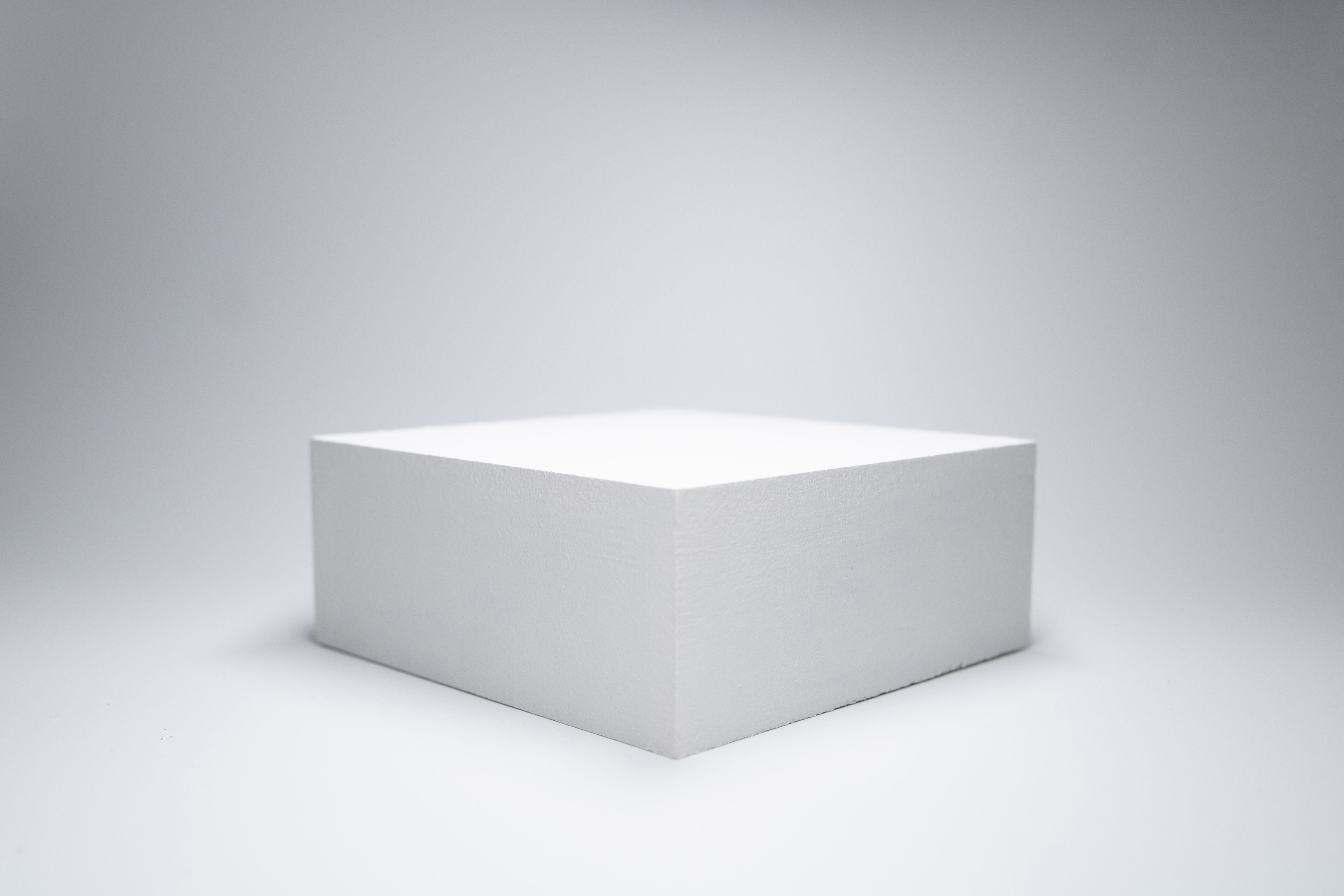MODEL 000: PLINTH-2413