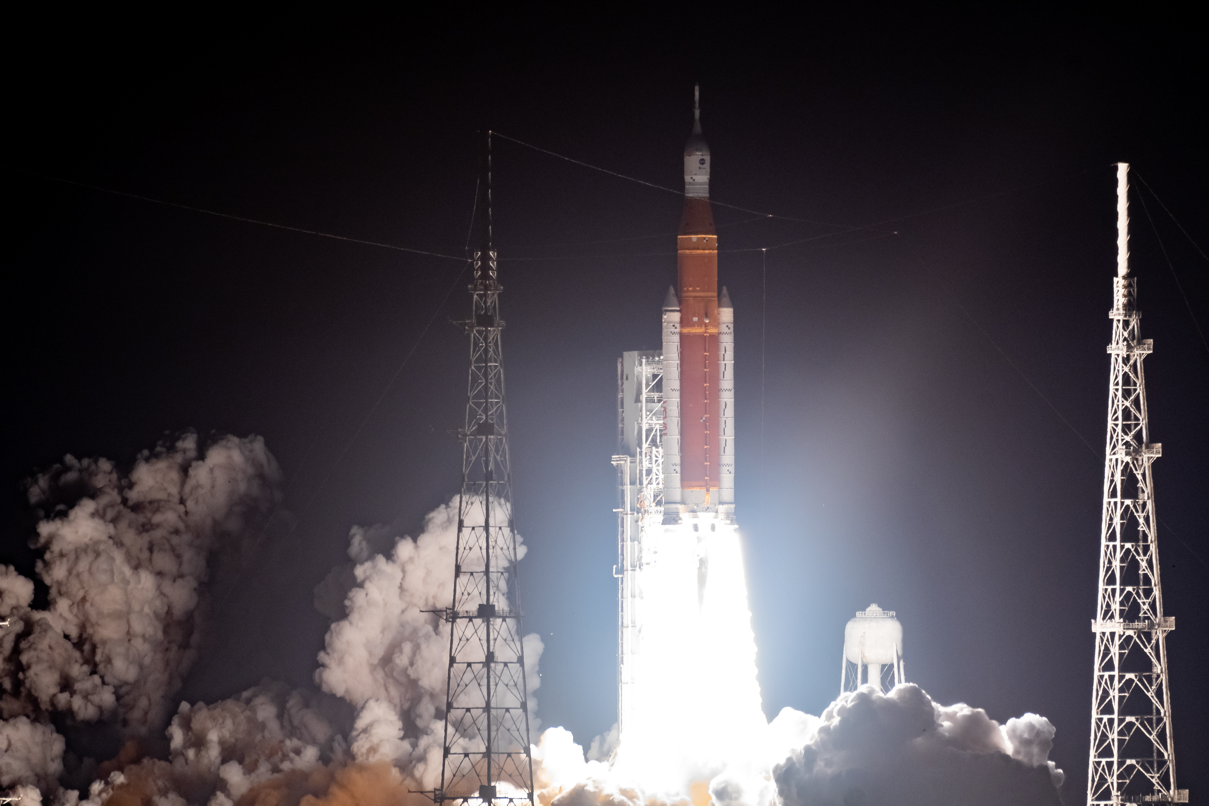 Liftoff of NASA's Space Launch System on November 16, 2022.