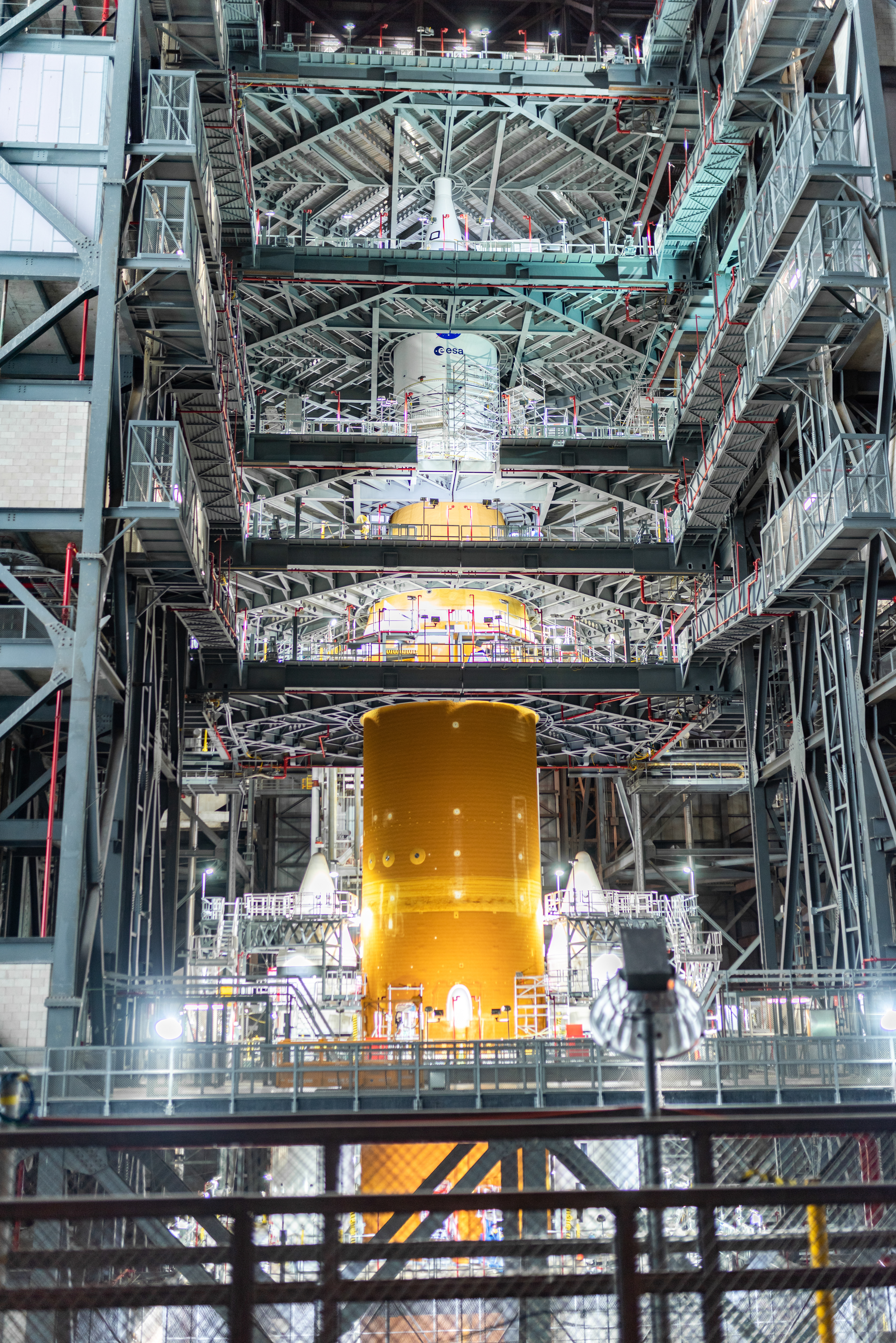 December 2021- Memebers of the media are brought in to the Vehicle Assembly Building to photograph the fully stacked SLS rocket.