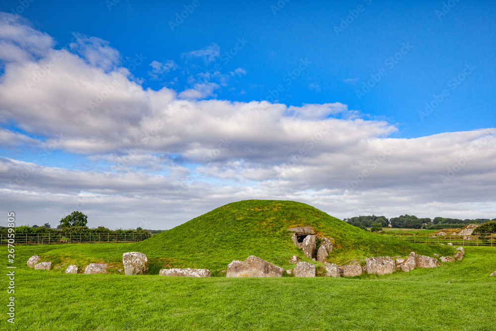 Bryn Celli Du Chambered Grave, Anglesey