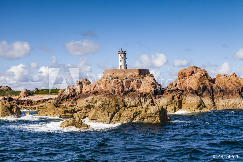 Le Phare du Paon Lighthouse, Île de Bréhat, Brittany Île de Bréhat
