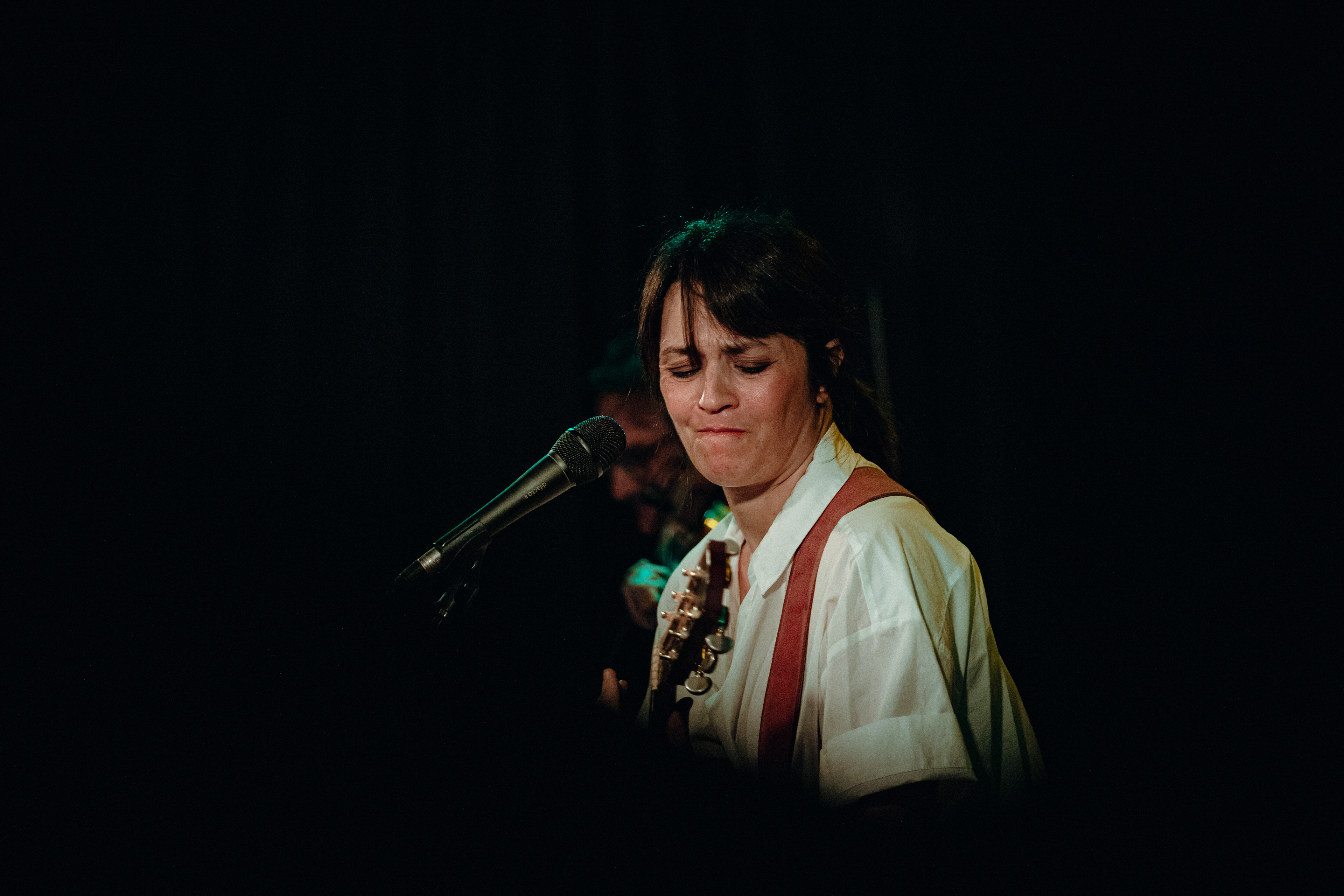 Carmen Consoli durante la segunda de sus actuaciones en el Café Berlín... XCV
