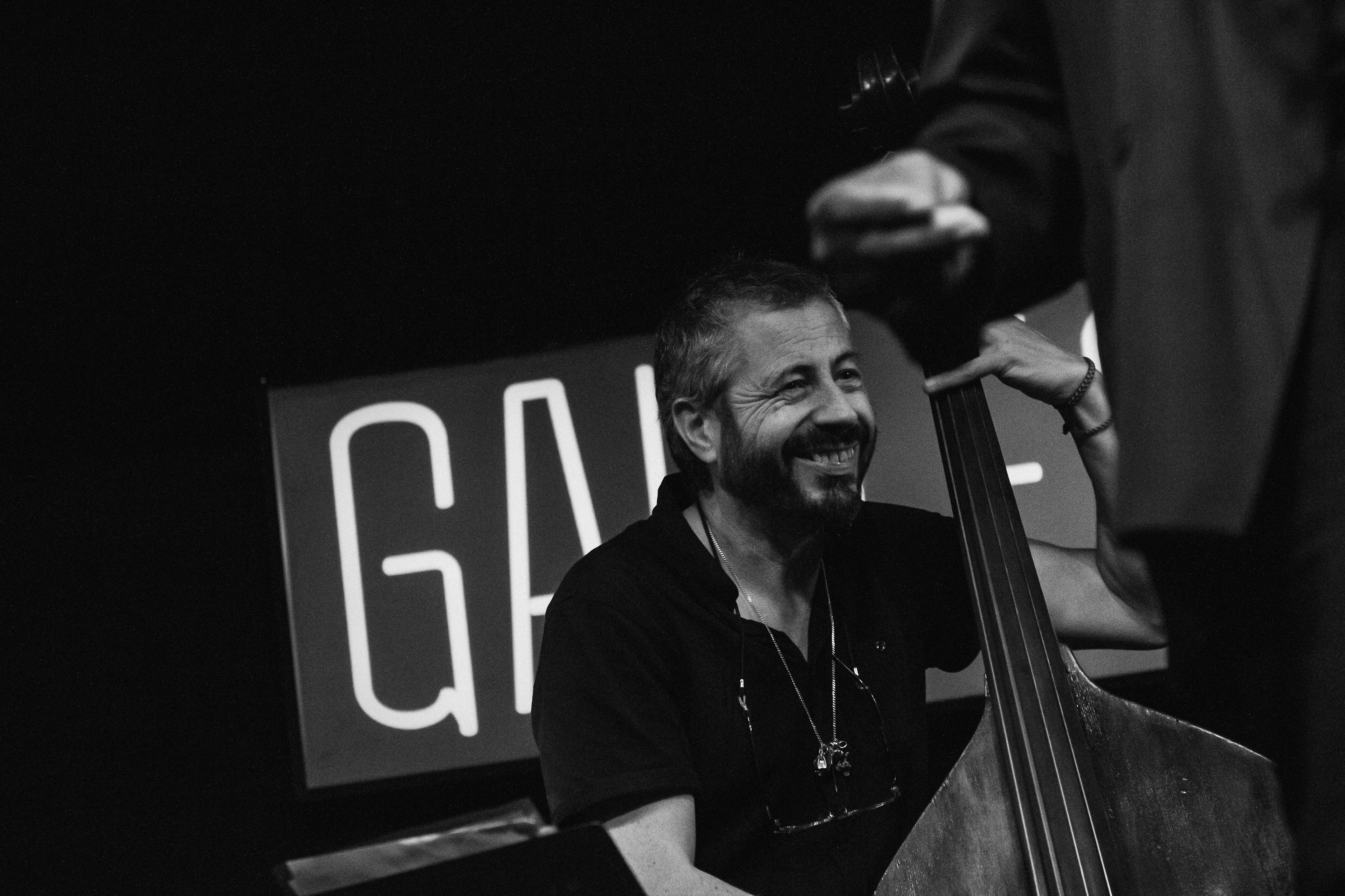 Kevin Mahogany en la Sala Galileo Galilei (1958-2017)... XLIX