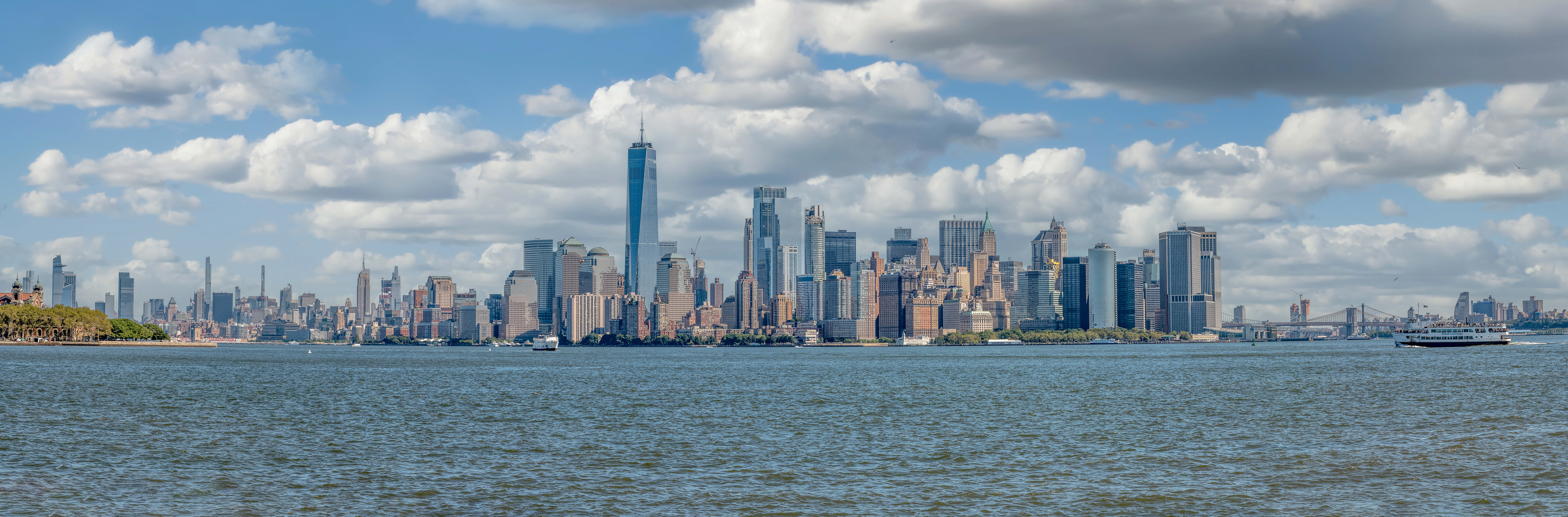 New York Skyline (32" x 10")
