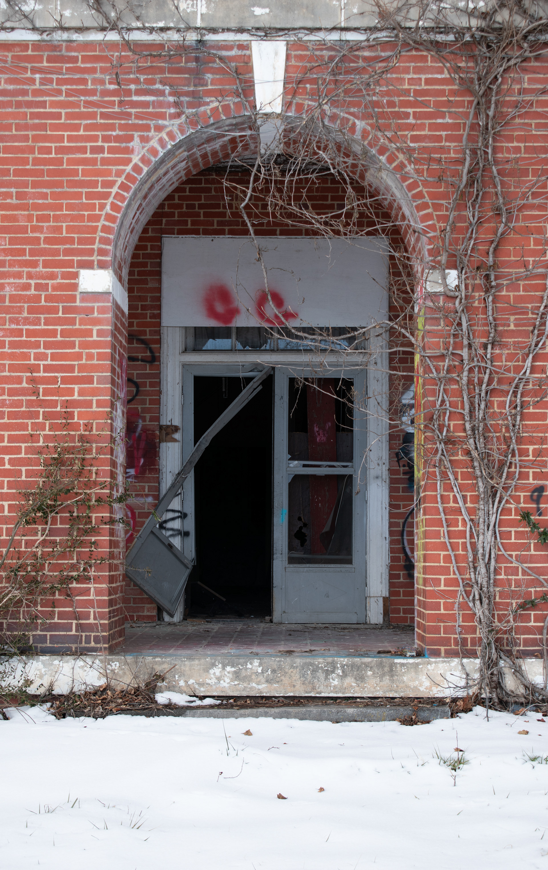 Untitled, 2025, Nikon D3500, DeJarnette Sanitarium in Staunton Virginia