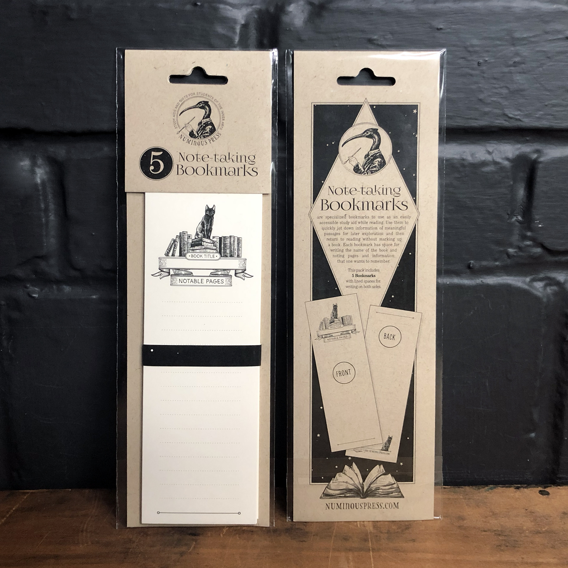 Note-taking Bookmark with cat imagery in packaging