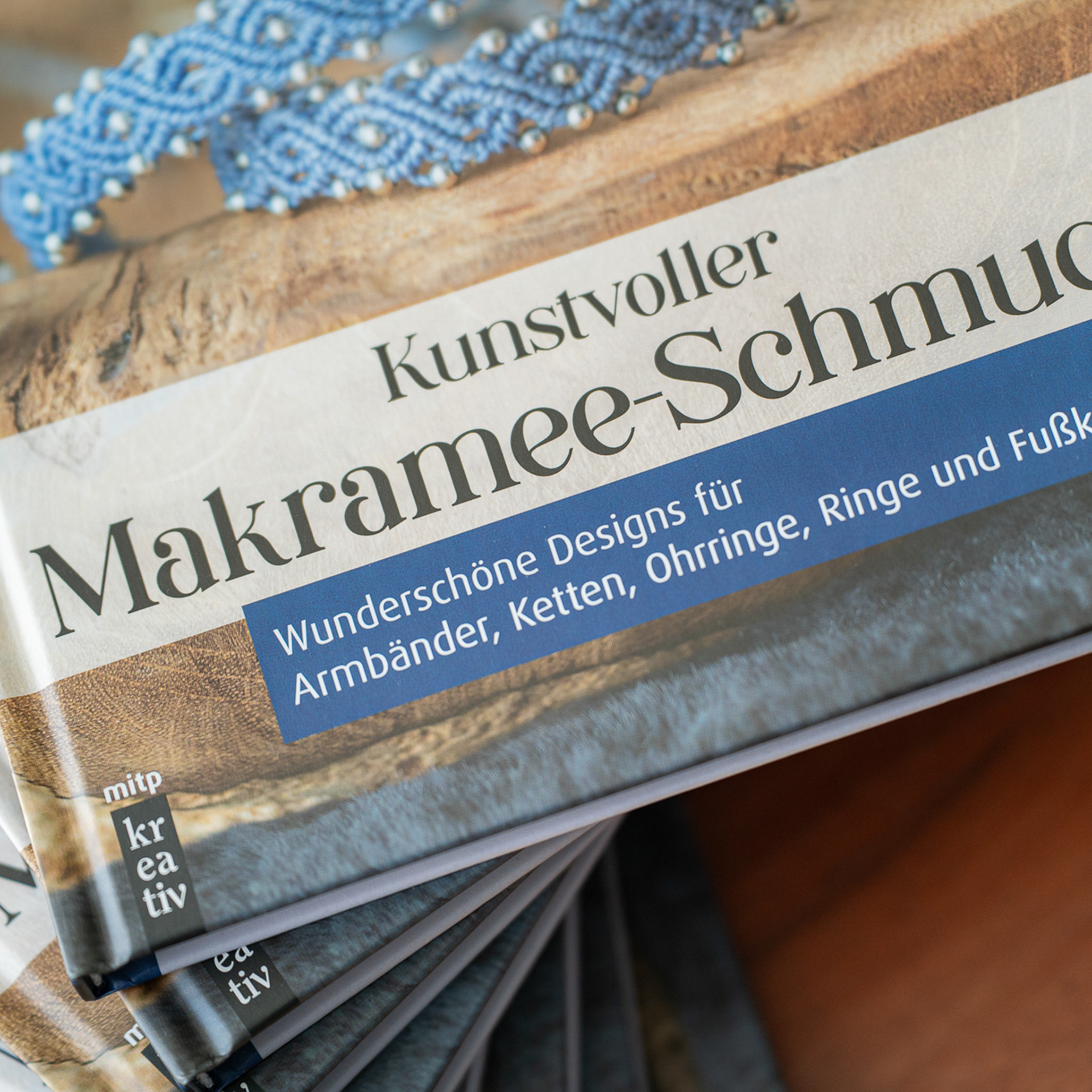 Kunstvoller Makramee-Schmuck