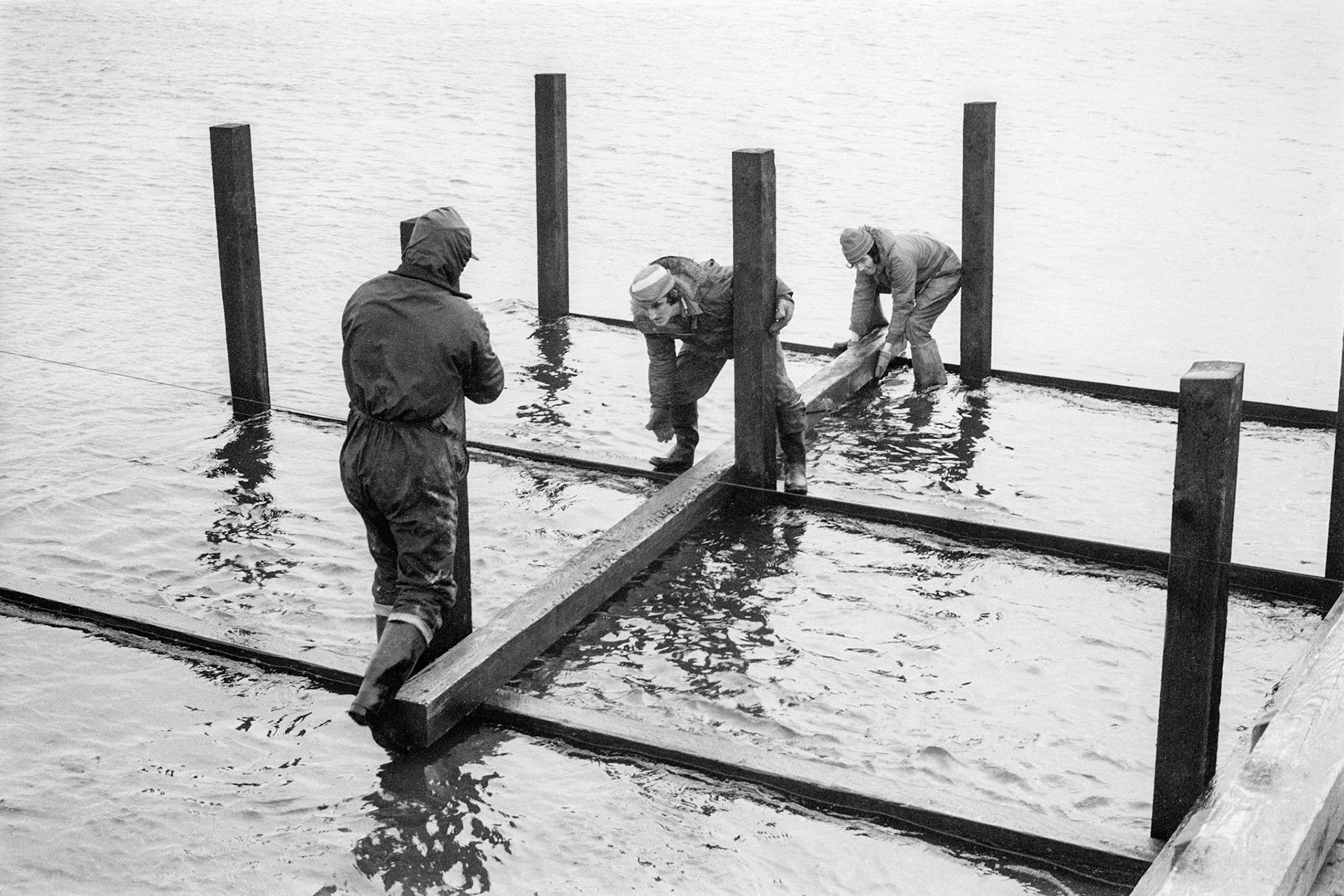 Construction of the community wharf, Port Kirwan, Winter 1978