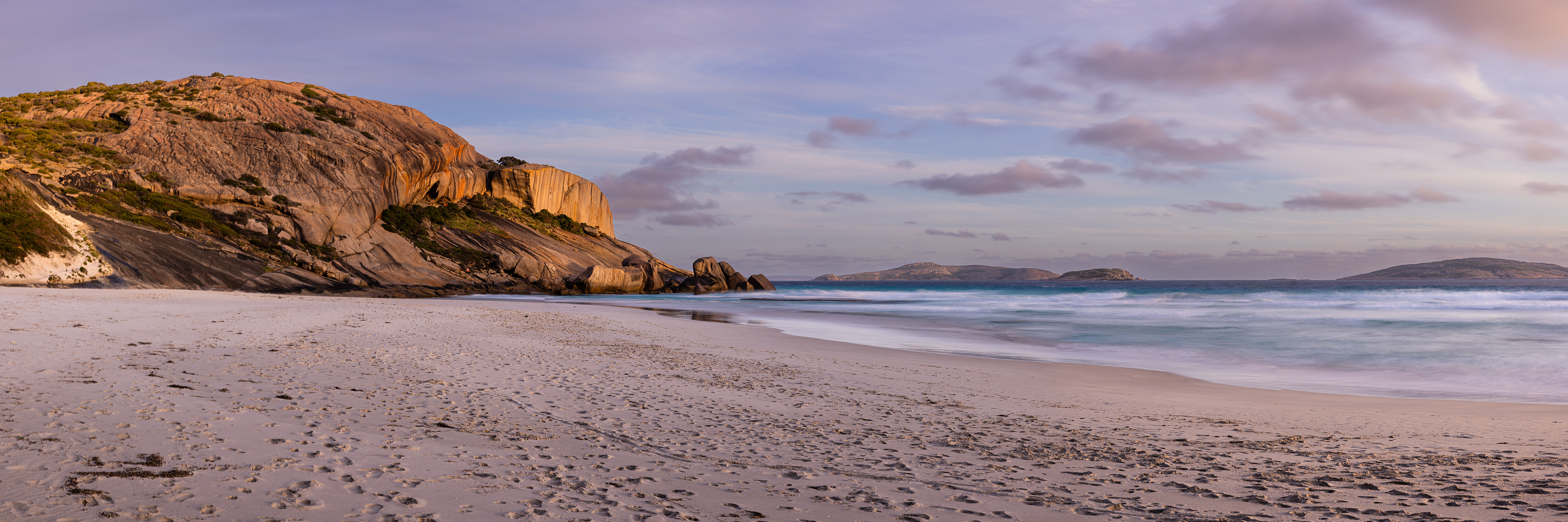 Sunset panorama a t Dempster Rock, Esperance, Western Australia