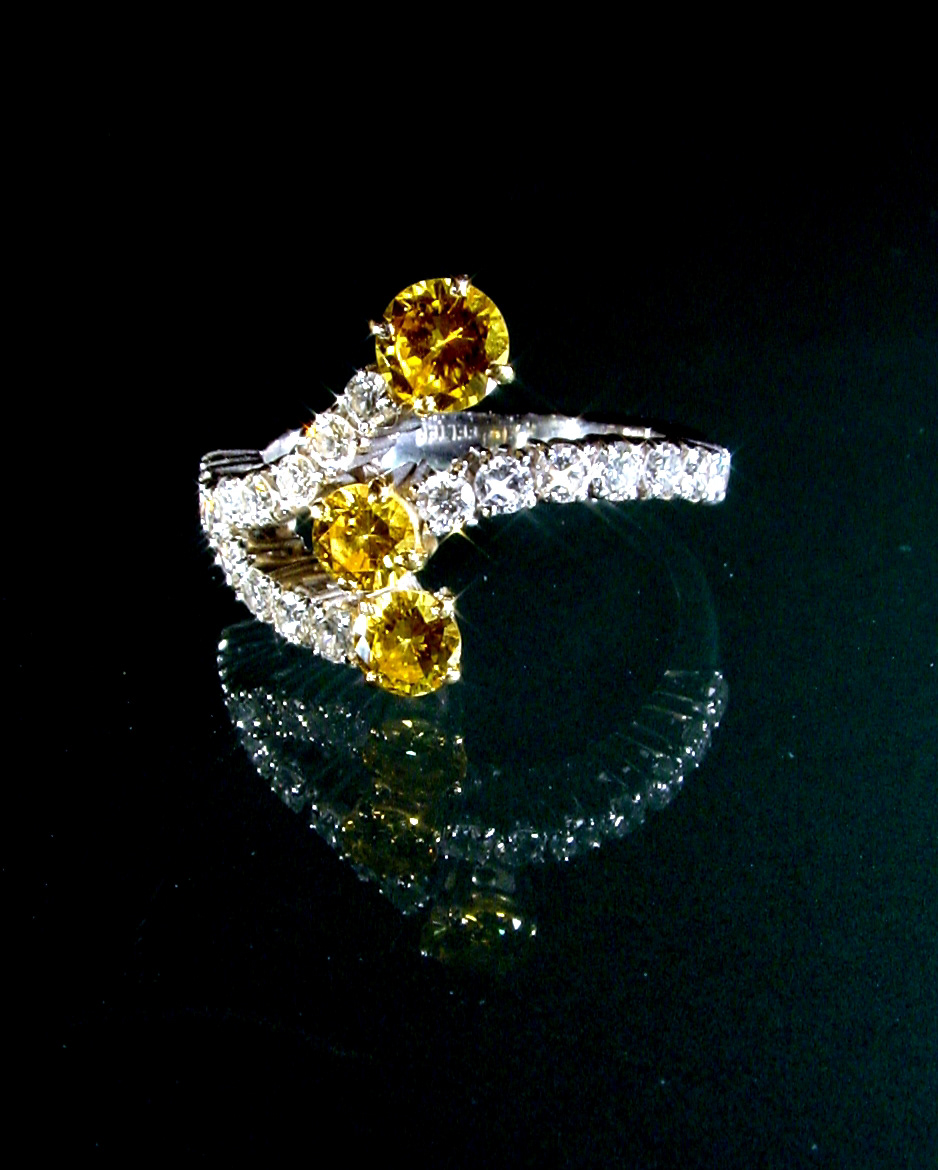 Riviere in oro 18 kt con Diamanti Fancy e Bianchi