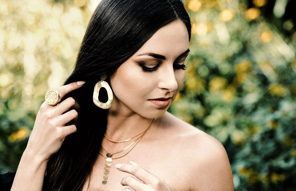 Photo: Bella Kortes  Model: Daria Wojcik