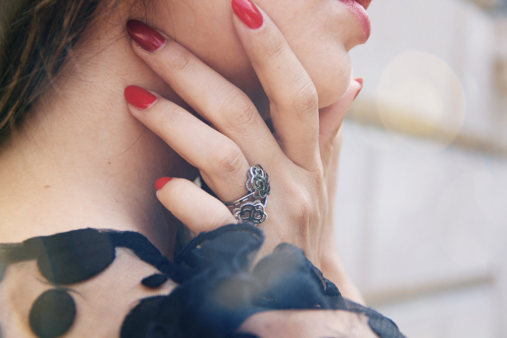 Photo: Sara Simon Model: Ginna Urrego