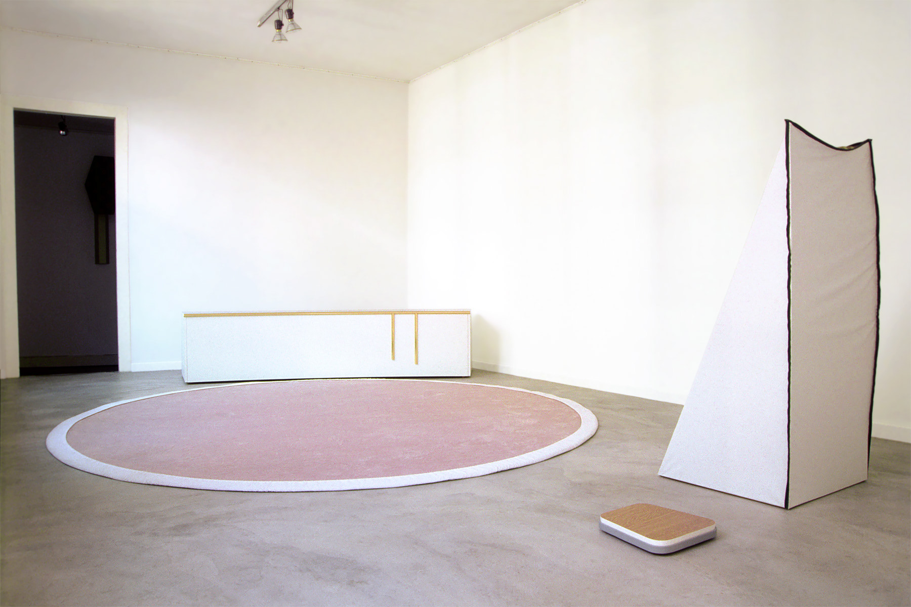 Ensemble III, Nouvelles Images, Den Haag, 1995. Installatie, diverse materialen