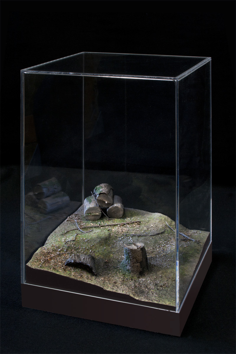 Autumn Leaves, 2016. Mdf, Hout, Decoratiematerialen, B.25 – H.40 – D.25 Cm.