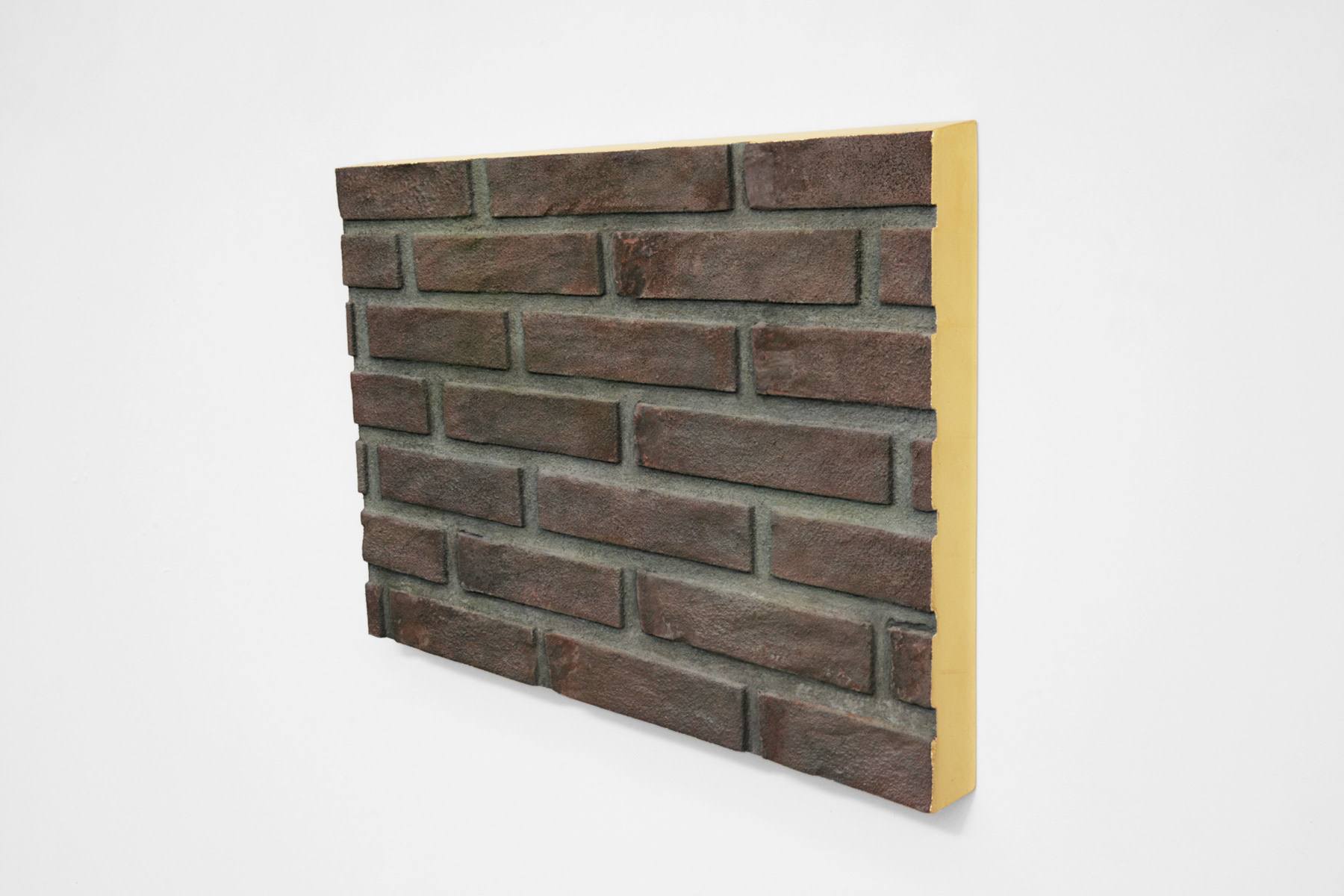 Same Old Wall, 2016. Mdf, Alkyd Verf, Bladgoud 22 Krt., B.50 – H.48 – D.4 Cm. 