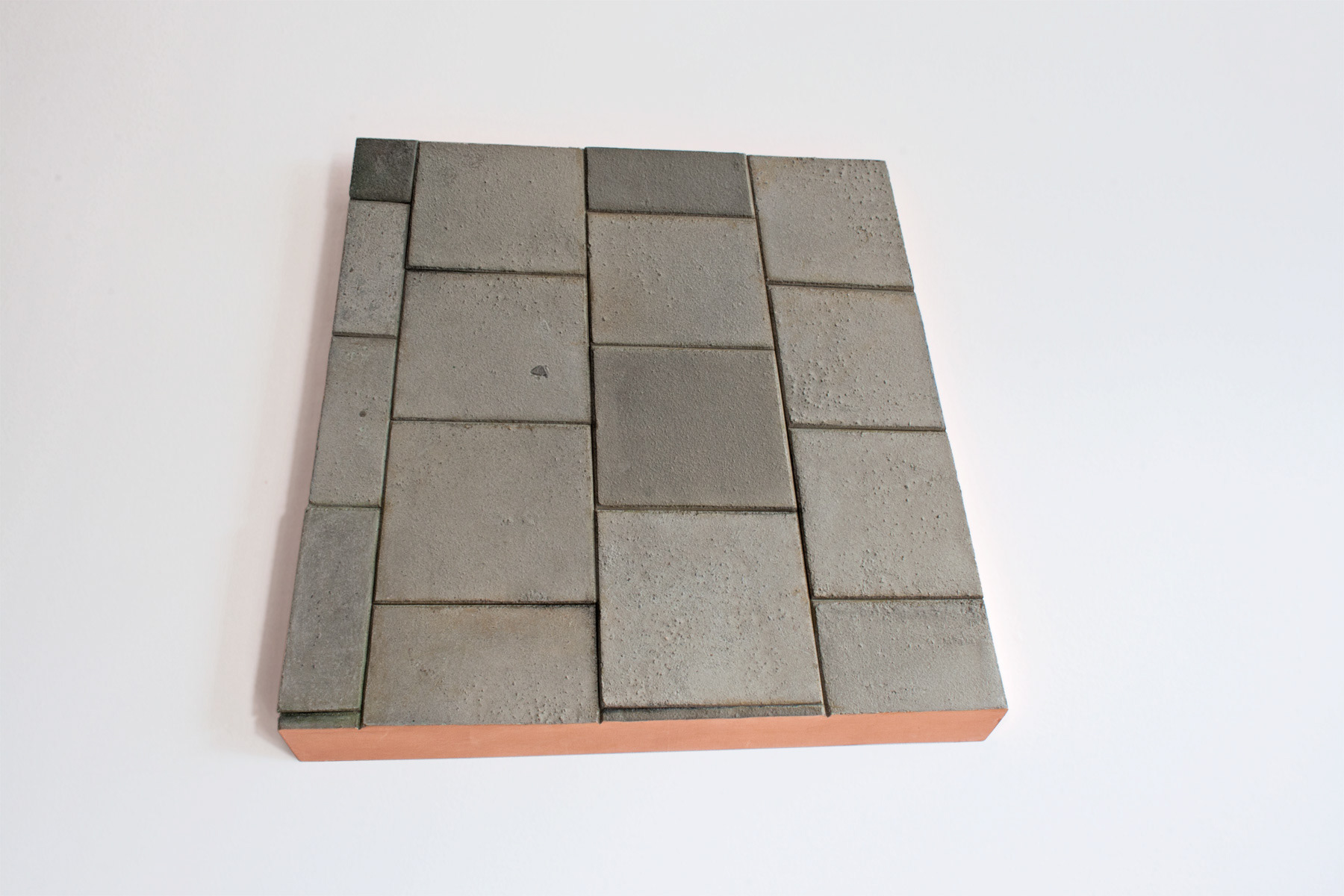 Same Old Footpath, 2016. Mdf, Cement, Bladkoper, Alkyd Verf, B.50 – H.45 – D.3 Cm. 