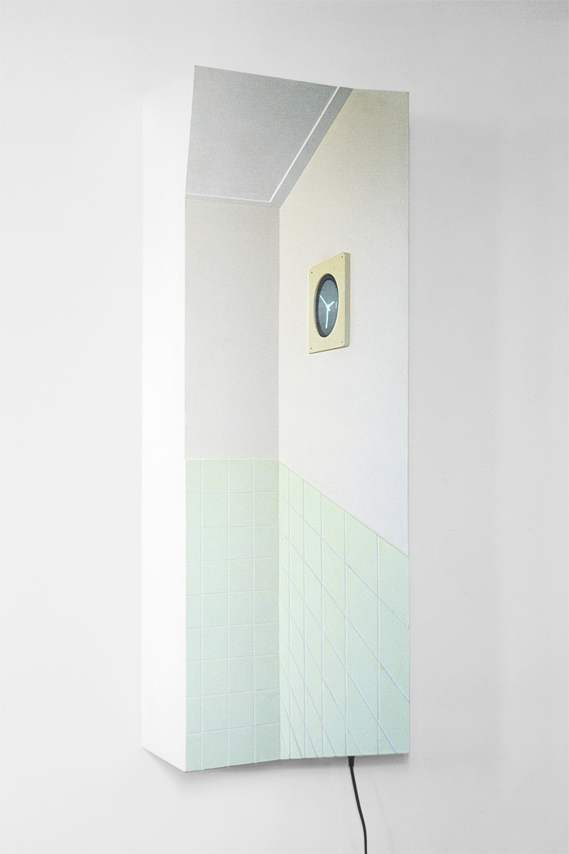 Klok, 2002. Mdf, Verf, Crt Beeldbuis, B. 58 – H. 126 – D. 34 Cm.