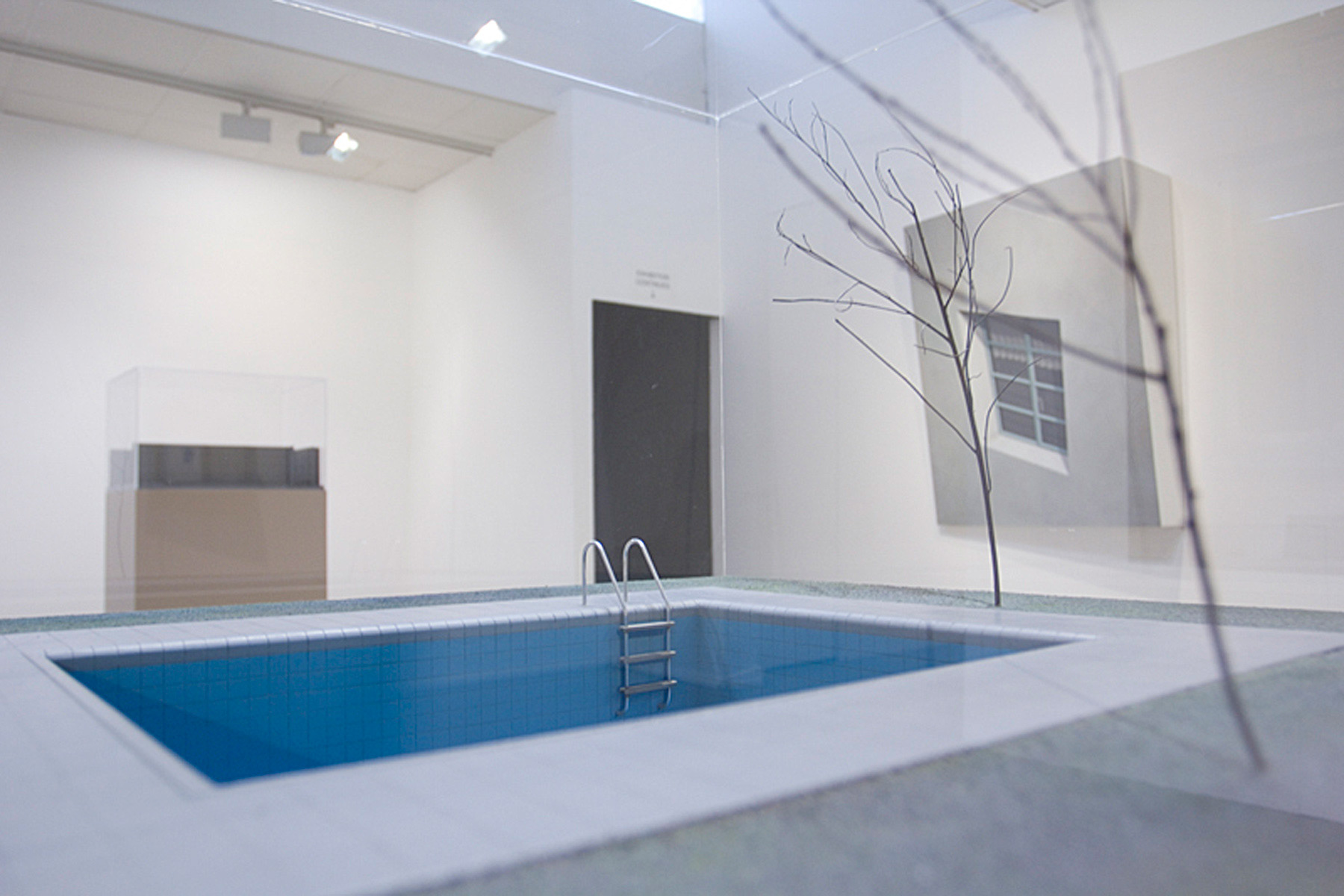 Tentoonstelling 'Heimlich' 2013. Galerie Ron Mandos, Amsterdam, Nederland