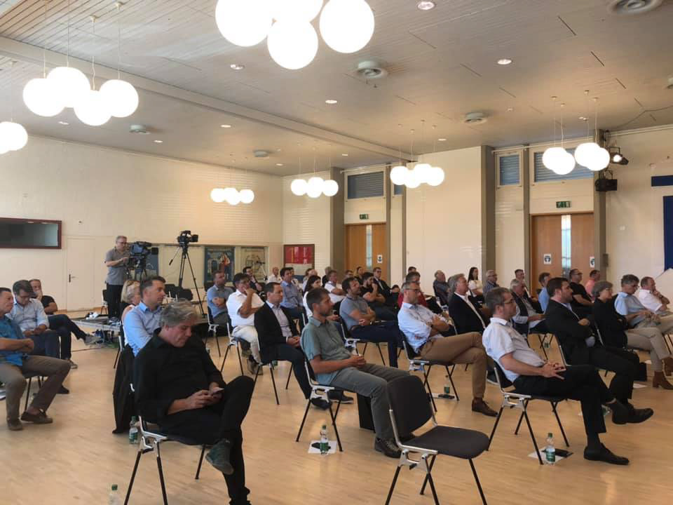 Besucher öffentliche Informationsveranstaltung