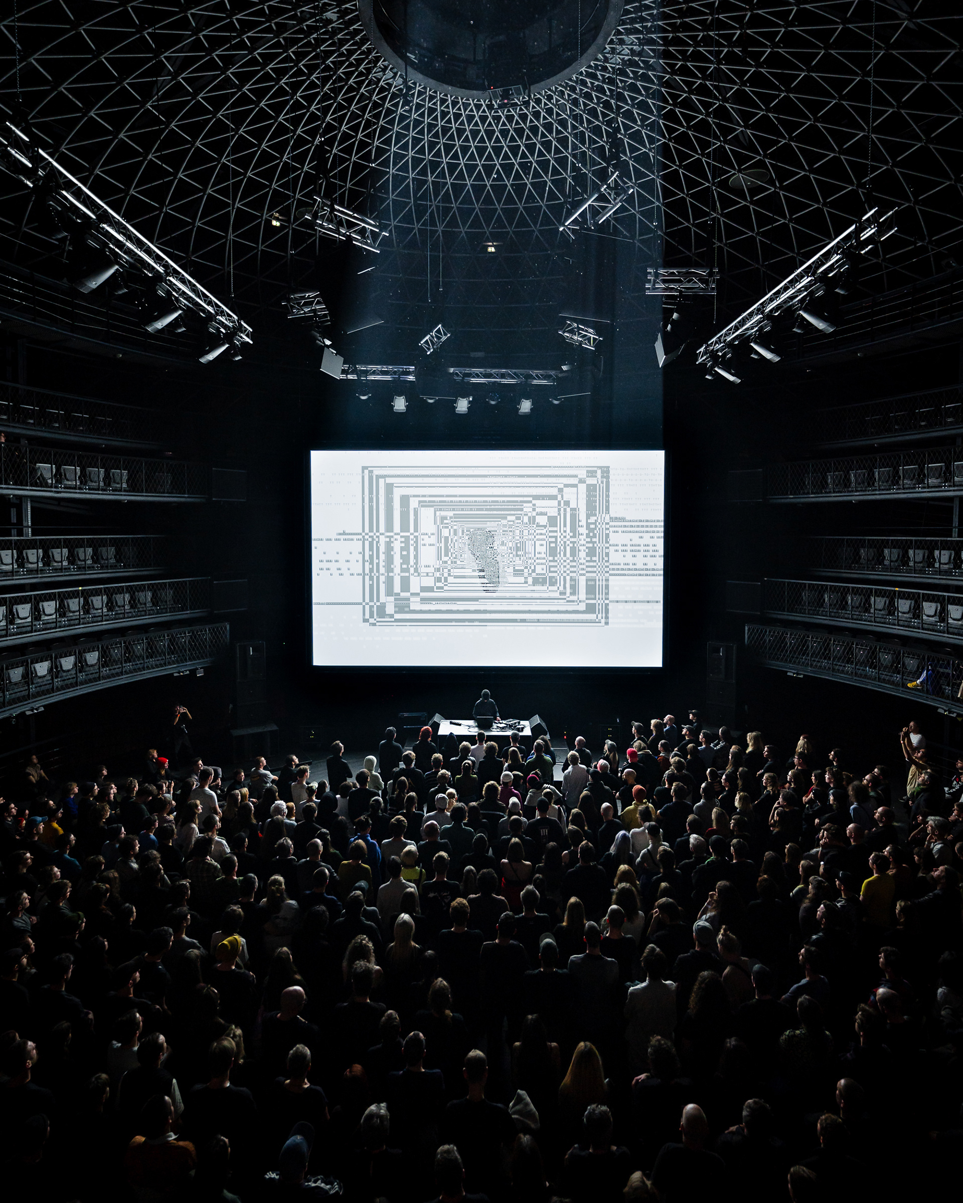 Ryoji Ikeda