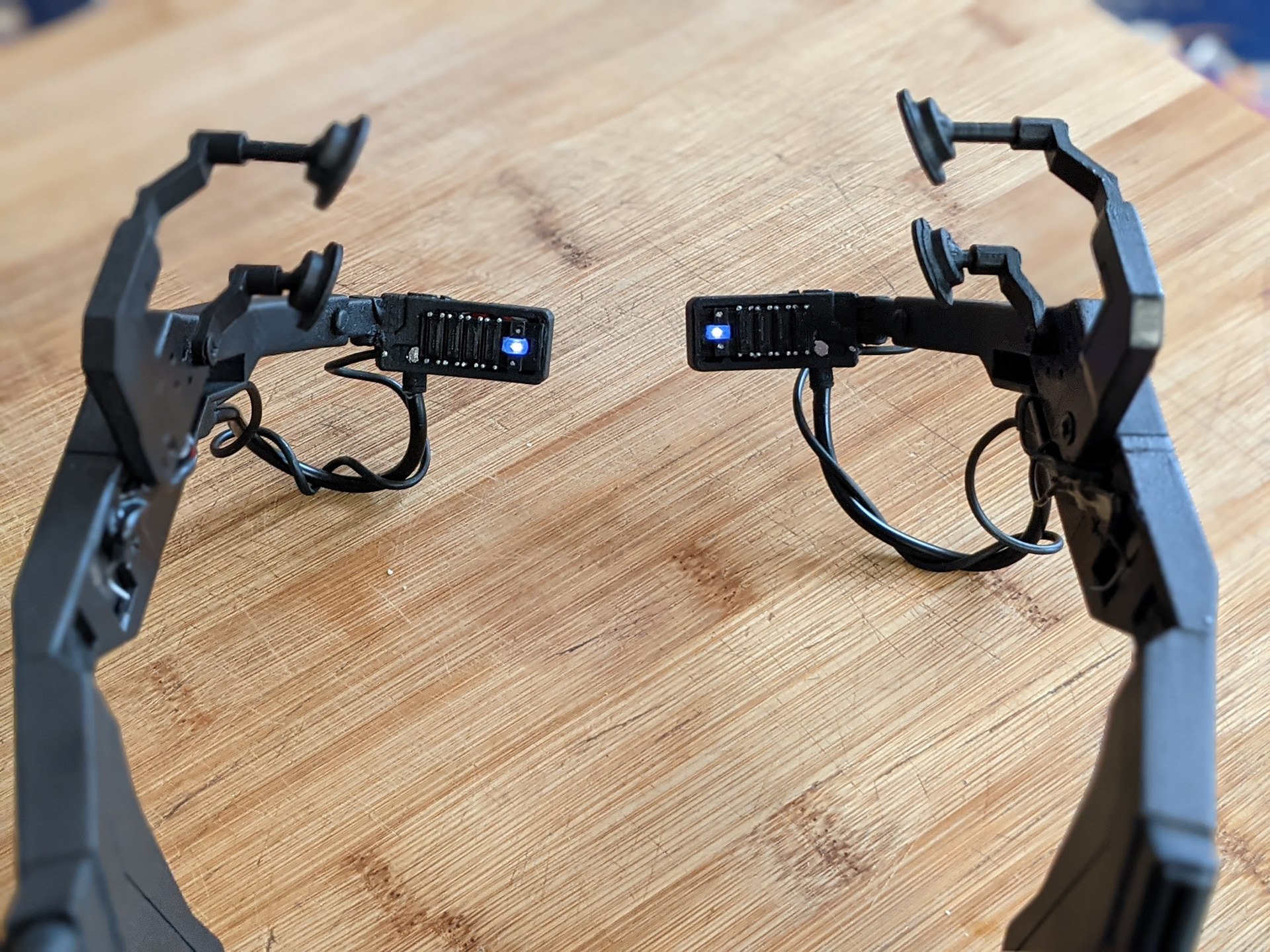 Cyberpunk BD Wreath (costume prop for a pal, 3D printed)