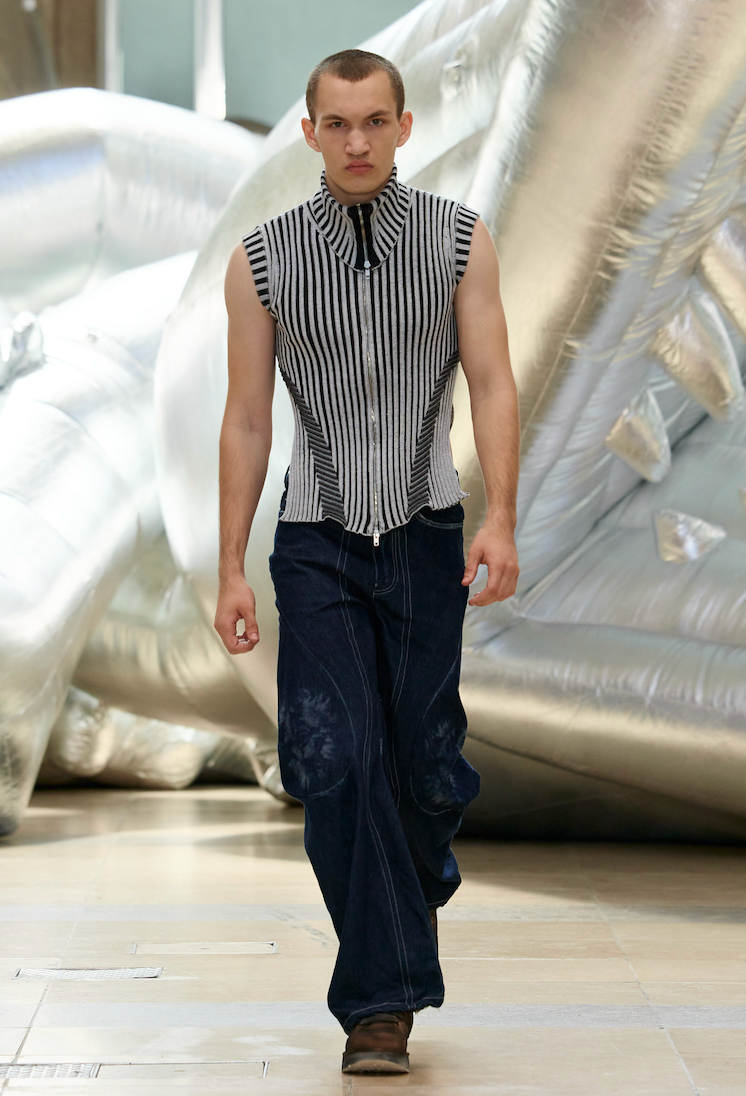 Developed design for knitted rib top 