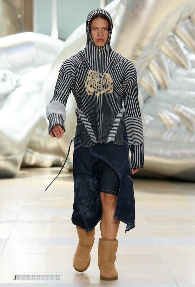 Rose print for bleach treatment