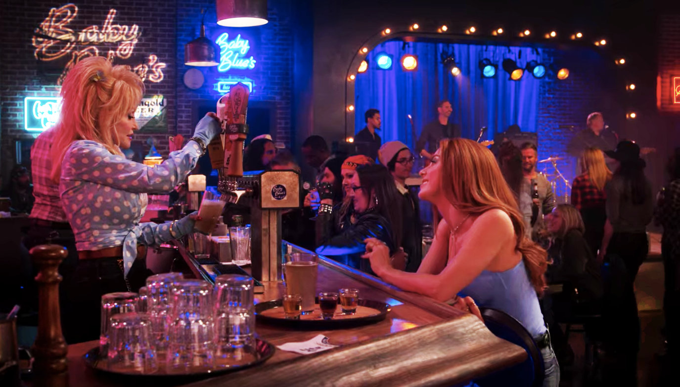 INTERIOR BABY BLUES - BAR