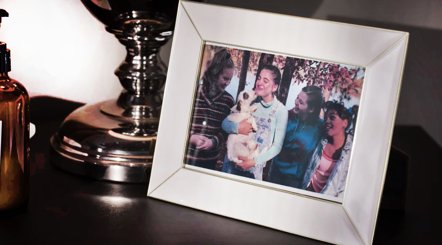 PHOTO OF YOUNGER MONICA, BITSY, LUCY JANE, SCARLETT AND CRACKER JACK