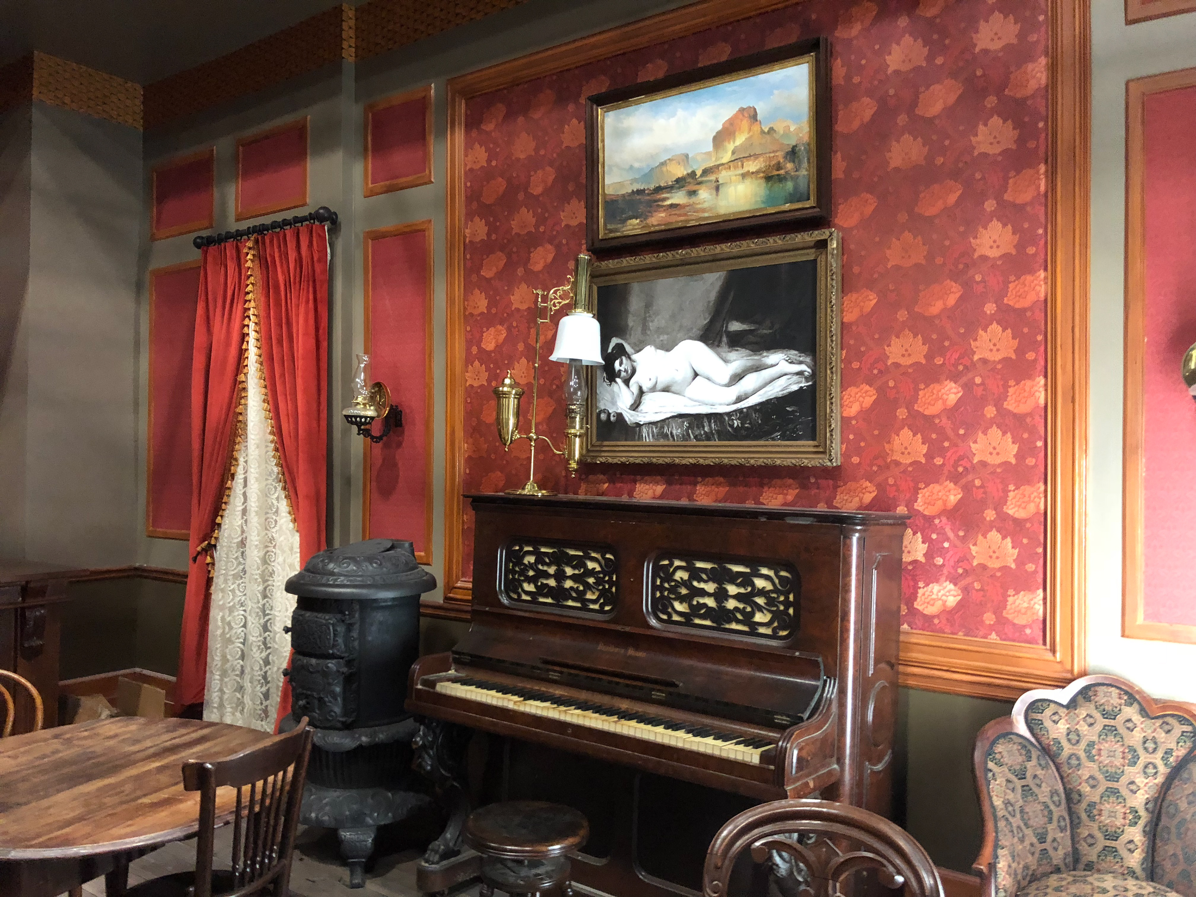 HOTEL SET INTERIOR