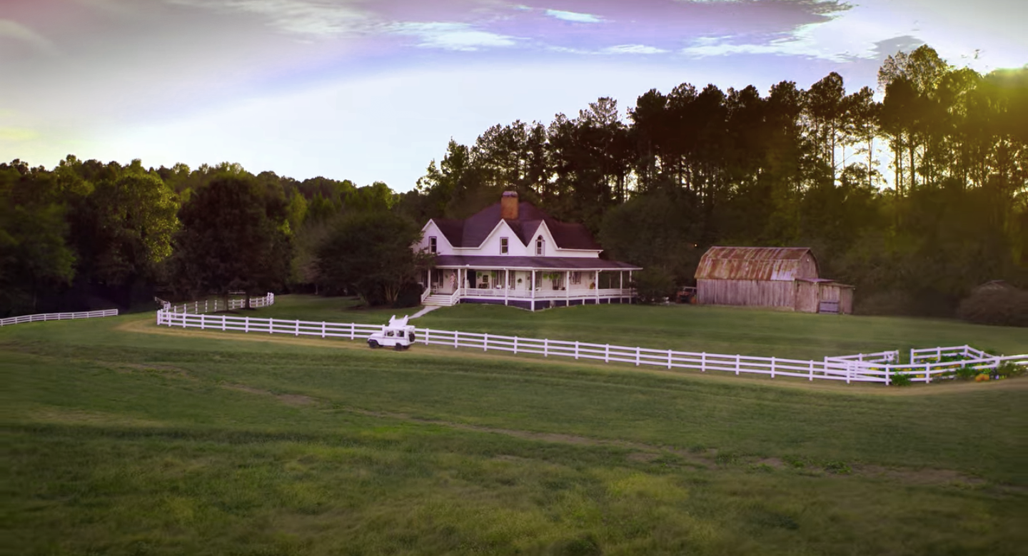 THE HOLDER HOUSE EXTERIOR