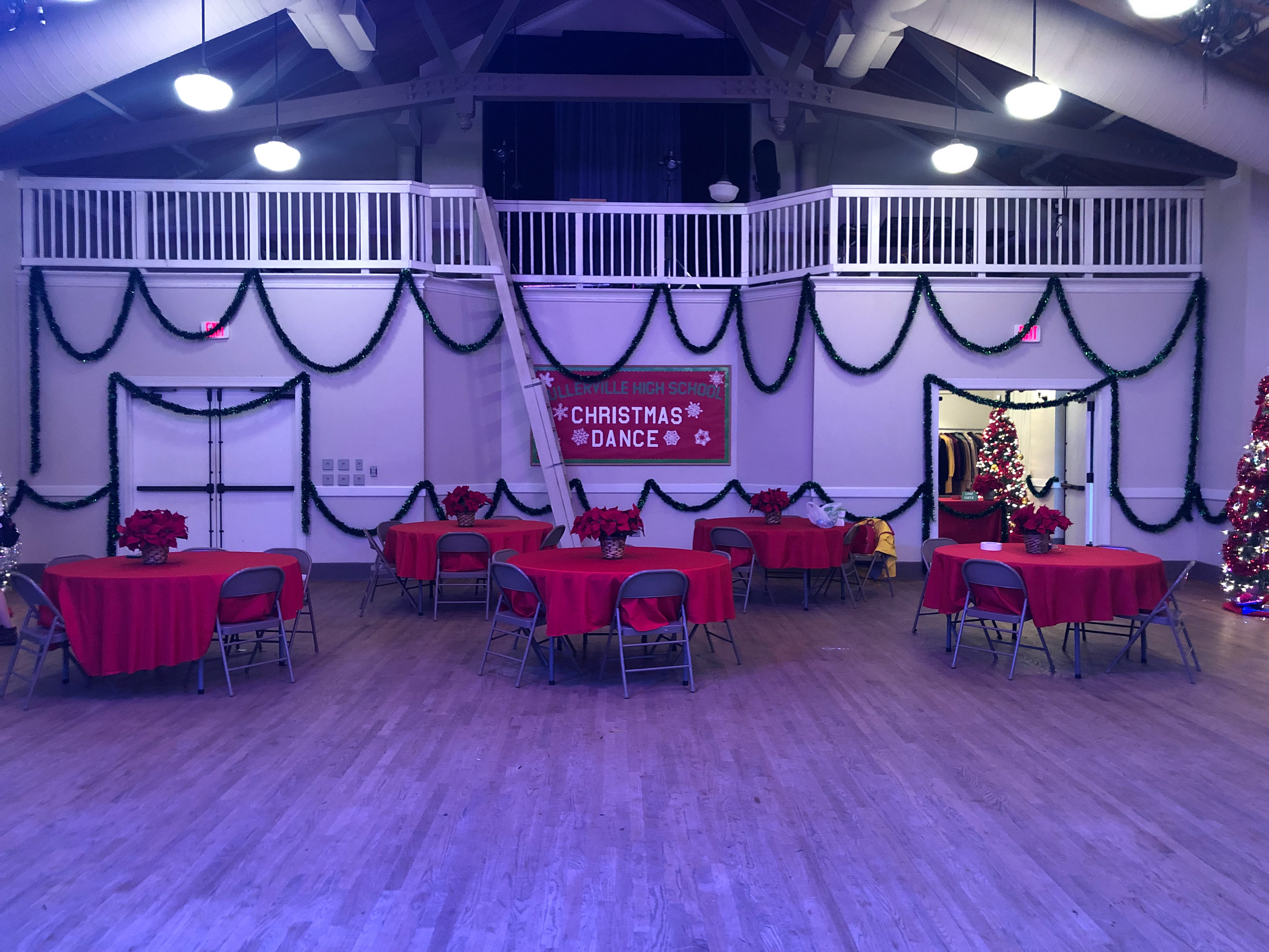 HIGH SCHOOL GYM INTERIOR LOCATION 