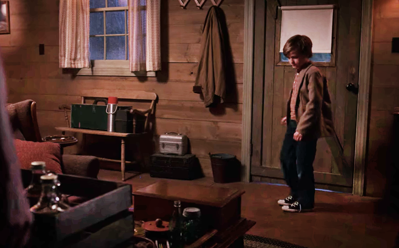 INTERIOR MARSHALL CABIN - FLASHBACK 1963