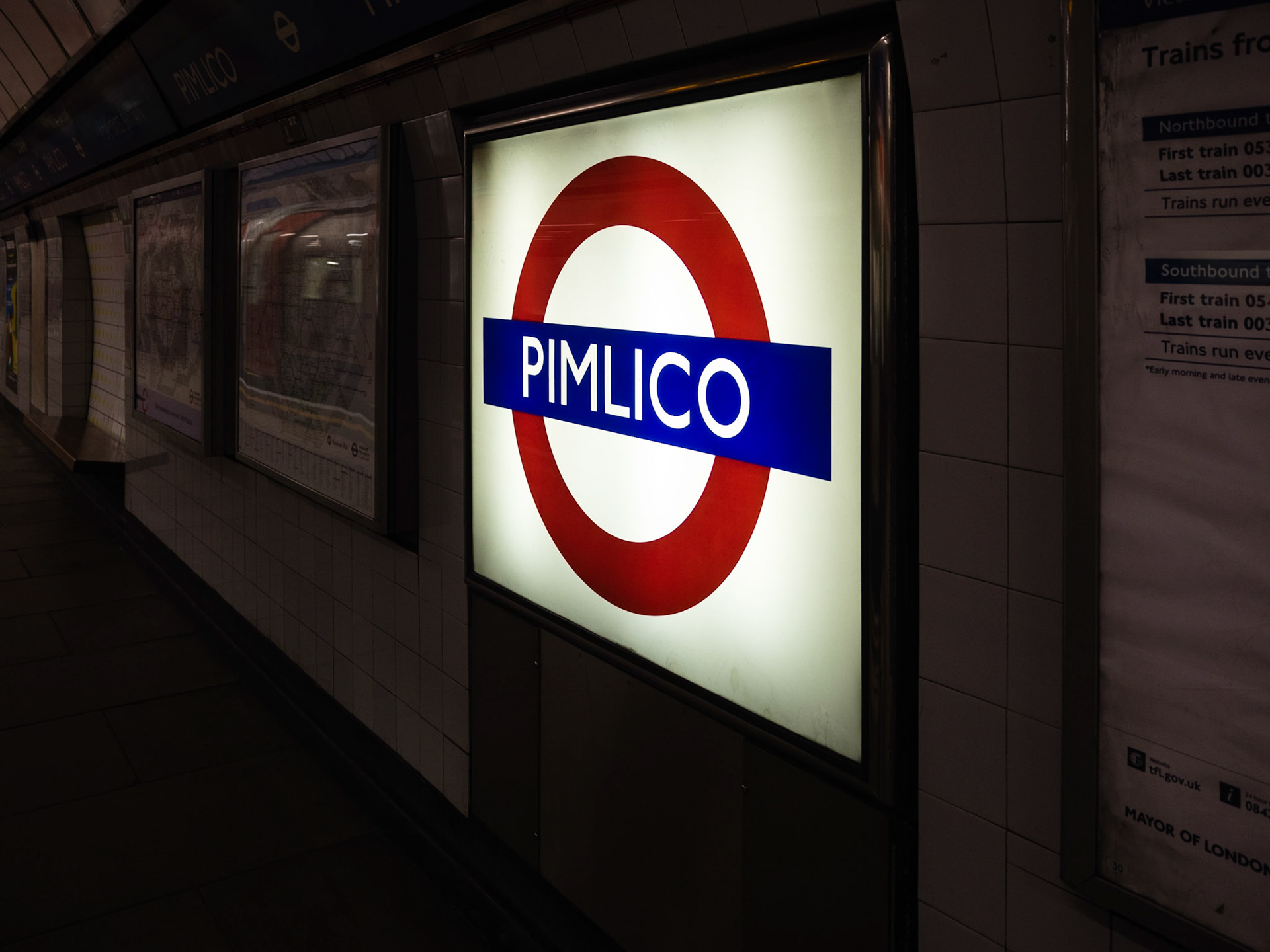 Back BlipA friend is opening a gallery soon, today we got a sneak preview (and a curry!)