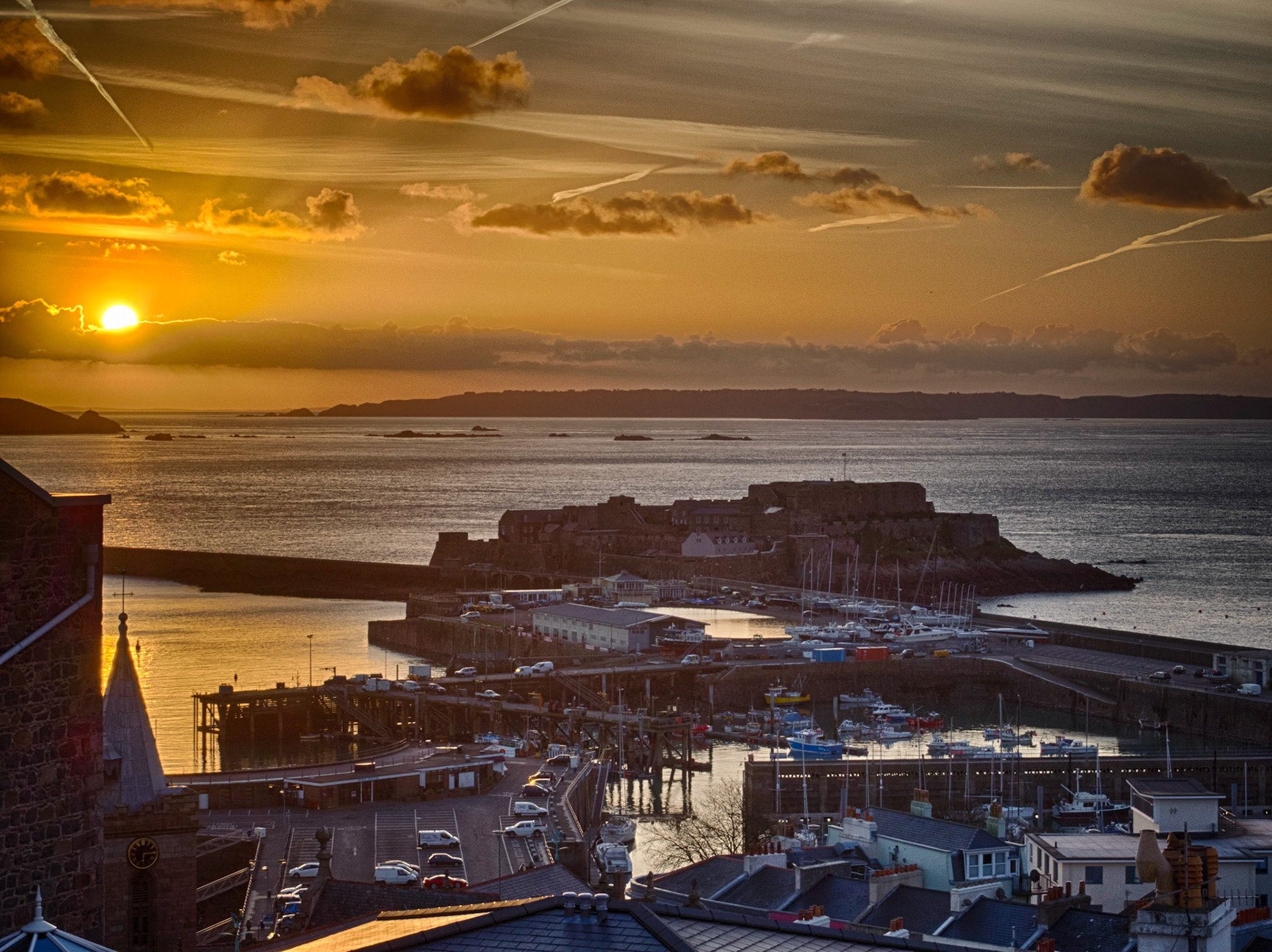 Flew in on Sunday for a Go-Live week, needed to be in bey 0700