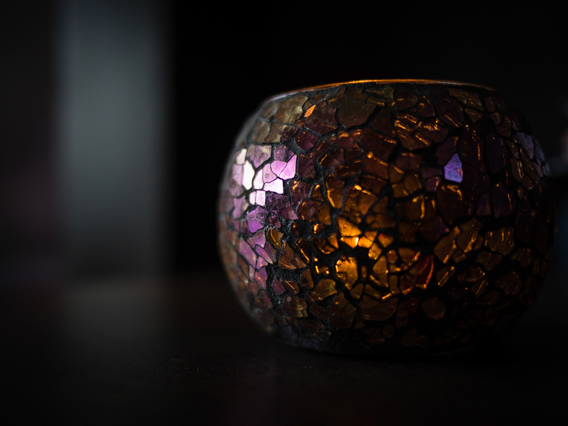 Out for Dinner tonight with a Client at the GUernsey equivalent of Gaucho.I have rarely had such a lovely meal in such convivial company.The bottles of fine red wine didn’t hurt the atmosphere either.Neither did the Sticky Toffee Pudding!