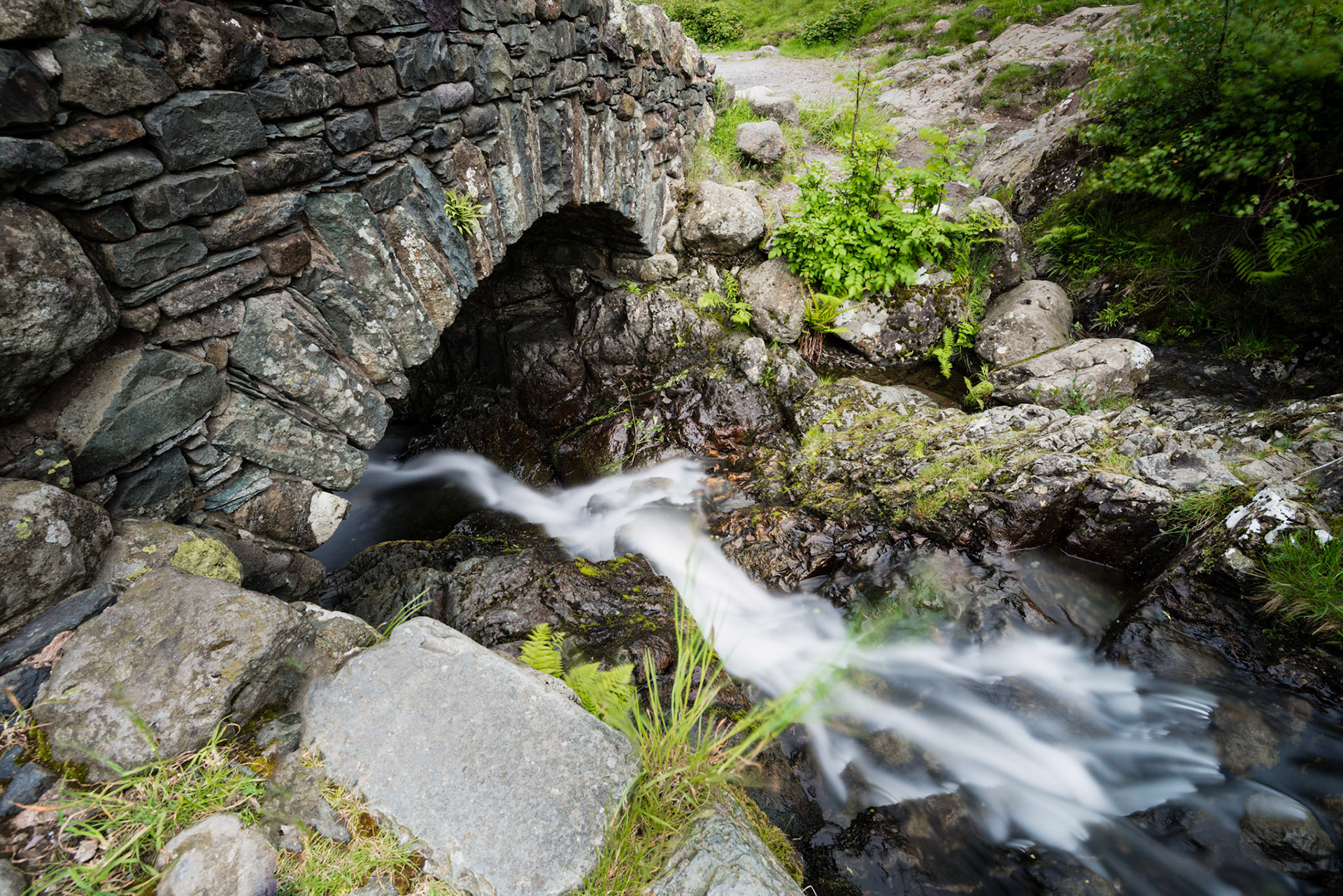 Playing with long exposures, but forgetting the tripod leg, Oops.(Sort of cloned out now)