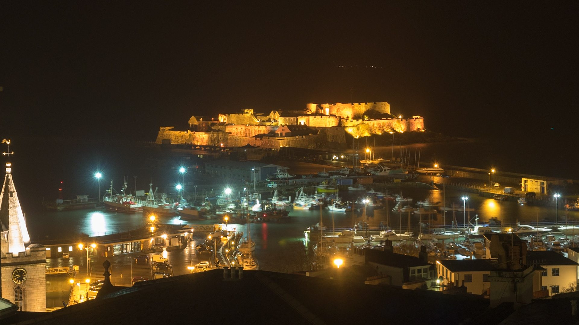 First night back on the Island, so Castle Cornet again.