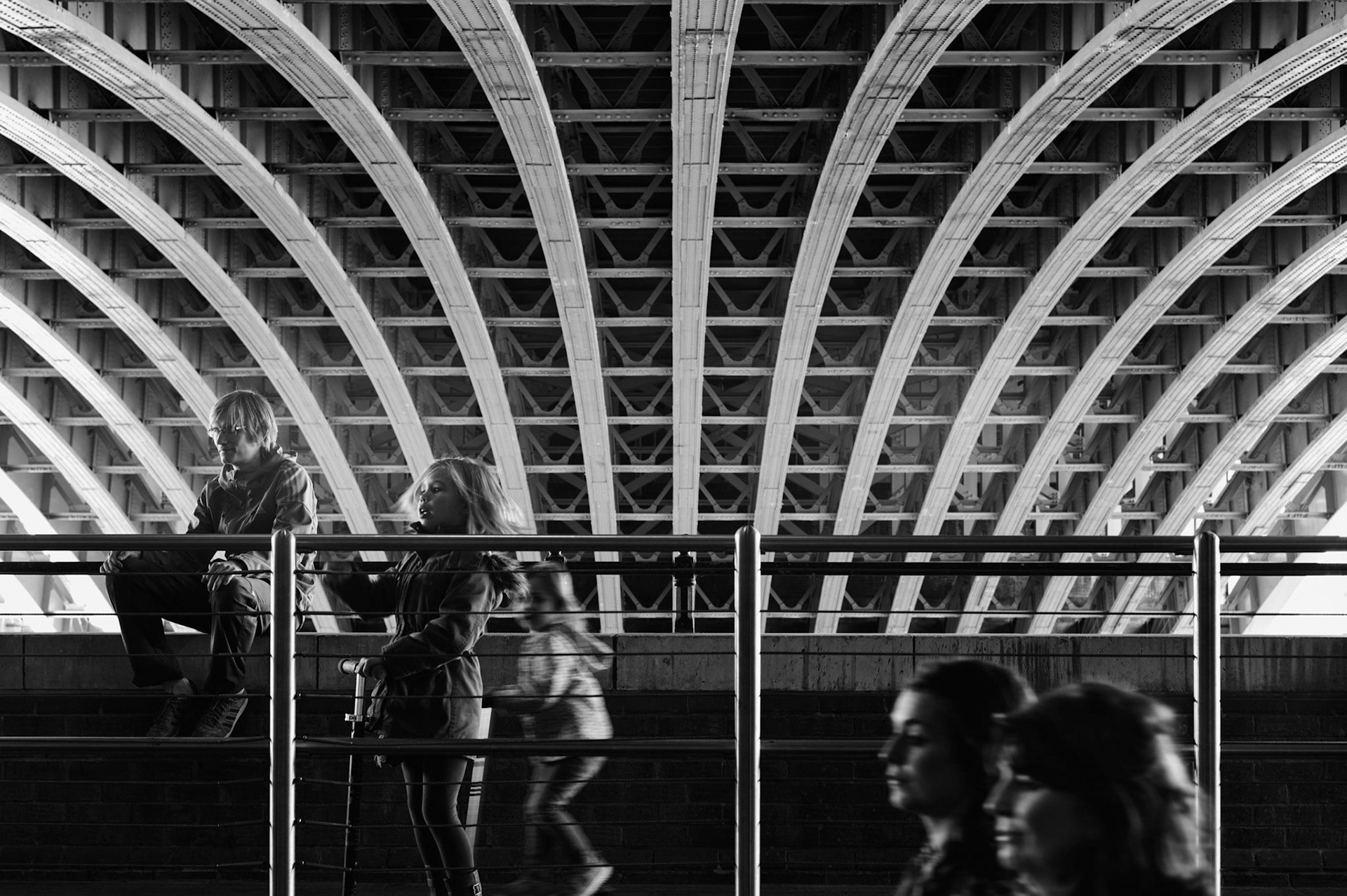Under Blackfriars Bridge.Today I stole my wifes camera, I'm not sure when she will be getting it back!Mmmmm!