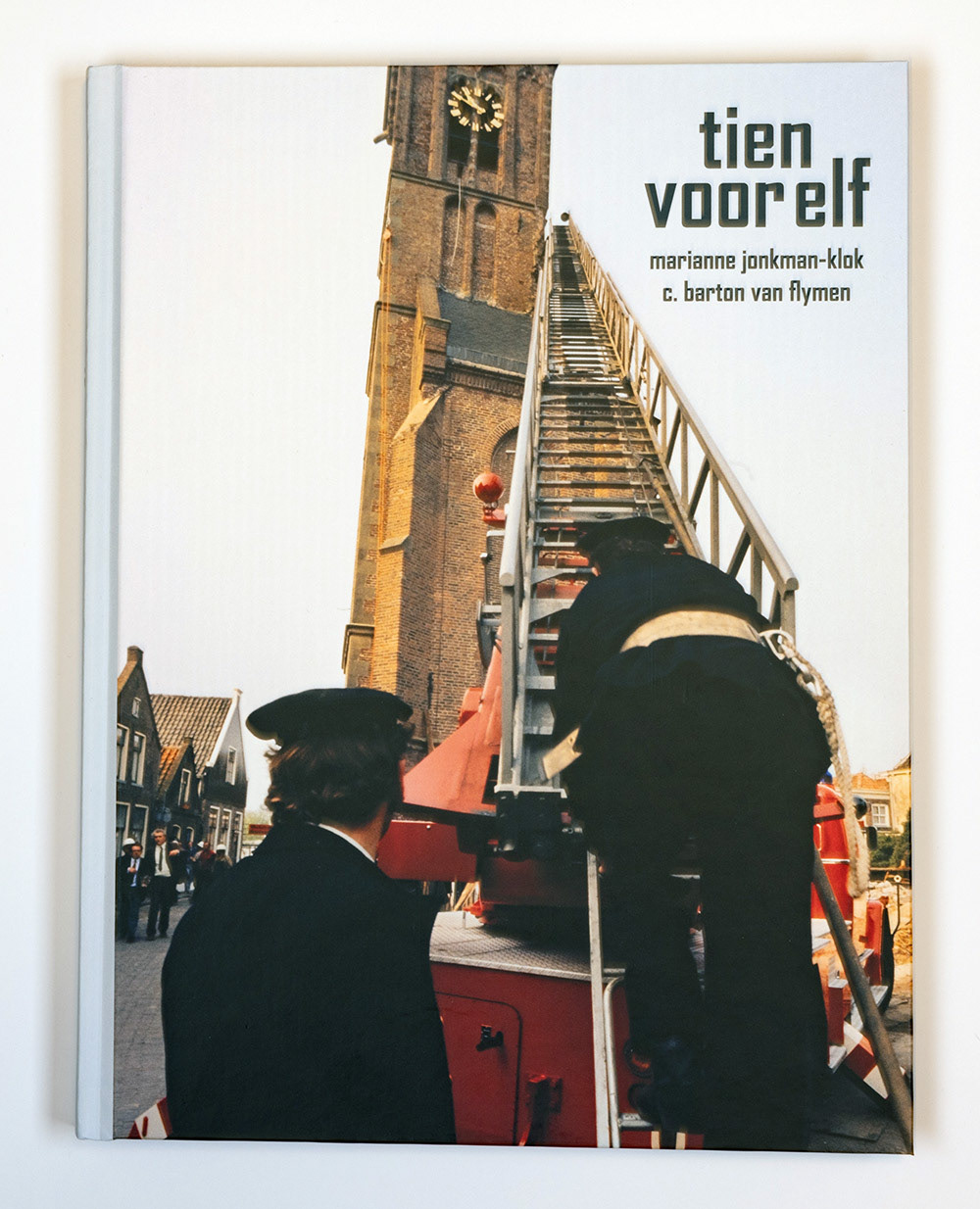 Mei 2022, uitgave boek 'Tien voor Elf'. Bijdrage: initiatiefnemer, research, productie, digitaliseren oude beelden, schrijver, uitgever. Oplage: 1000 exemplaren.