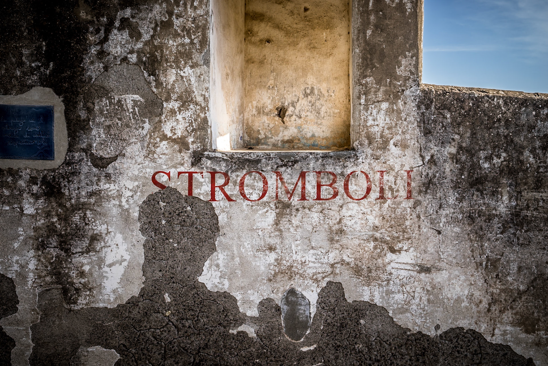 The facade of an old building in Stromboli village.