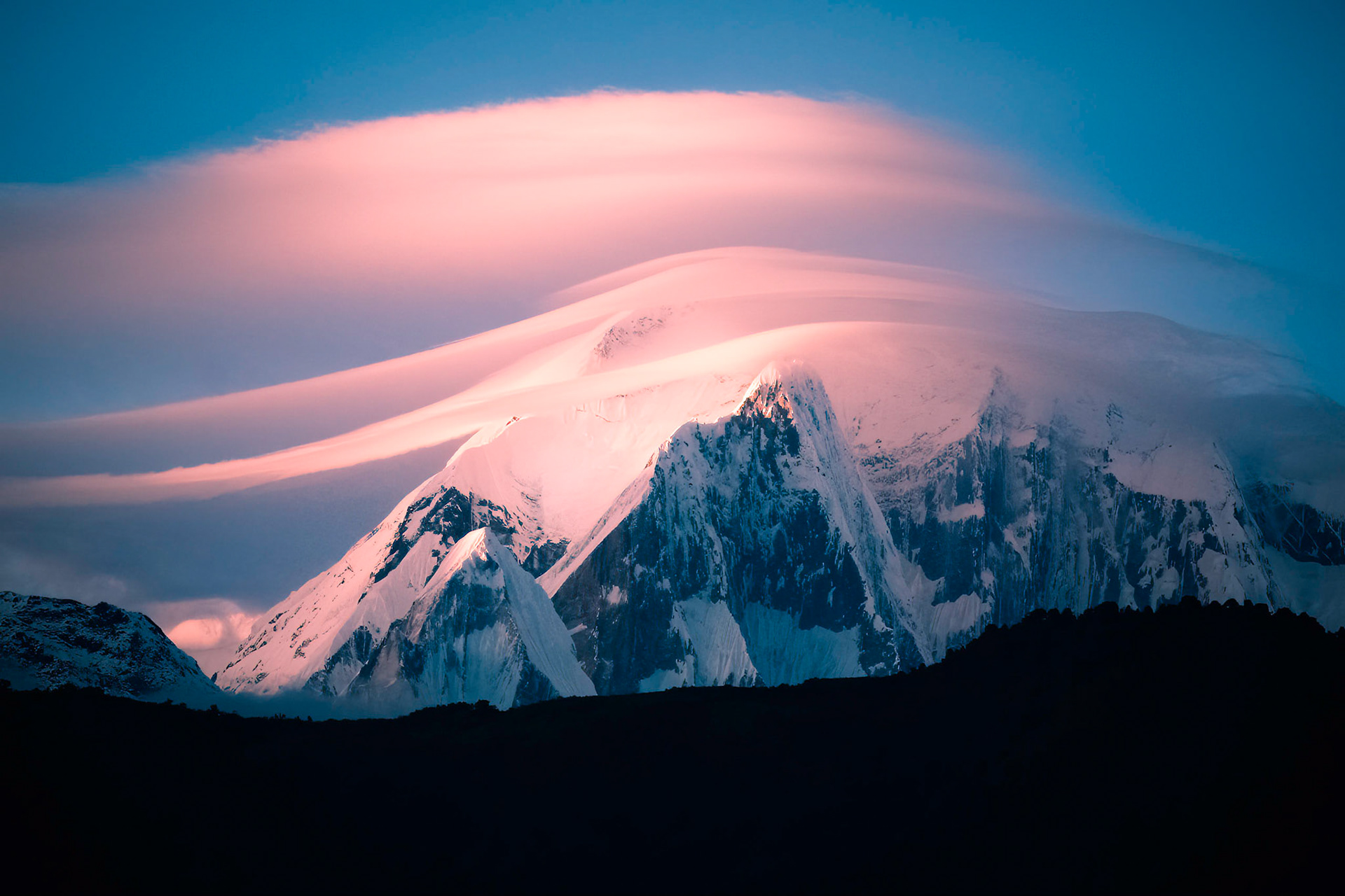 Annapurna lenticular