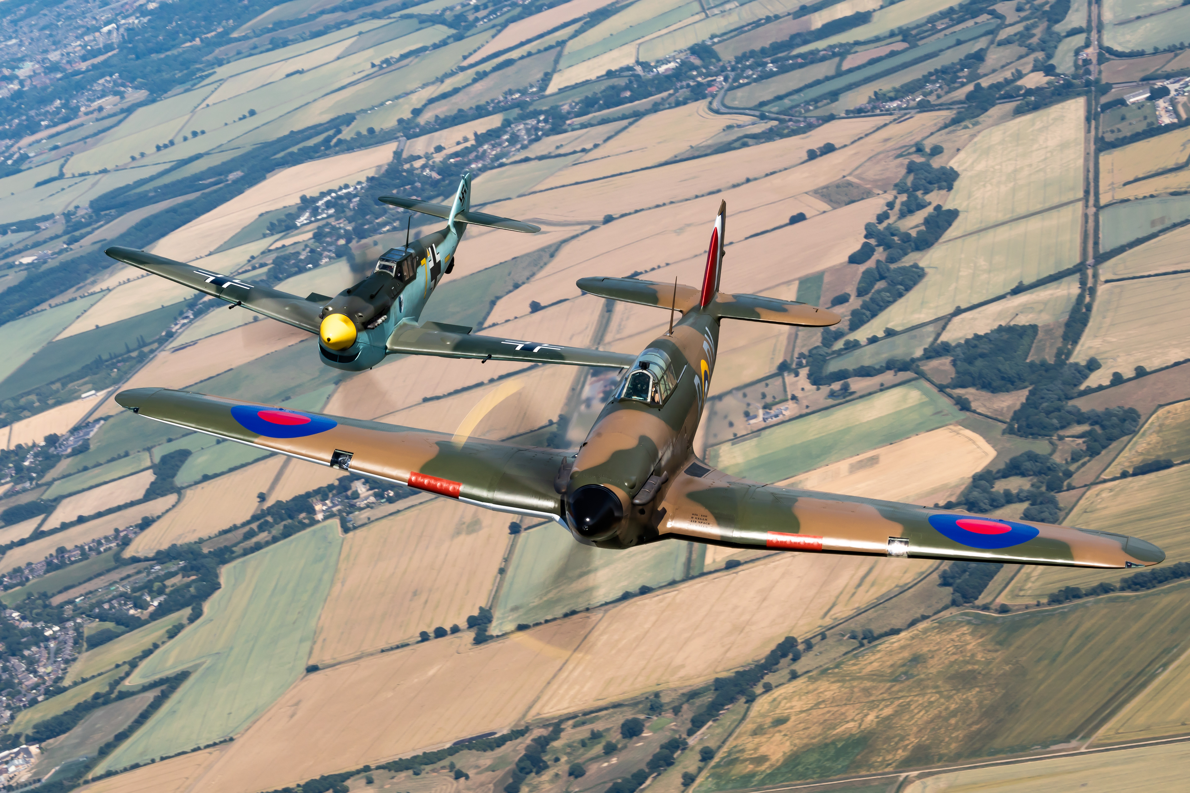 Hawker Hurricane e Hispano Aviación HA-1112 Buchon - Duxford - Inglaterra - England