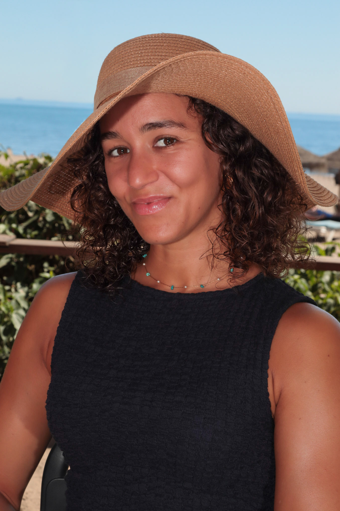 Accept versatile photos