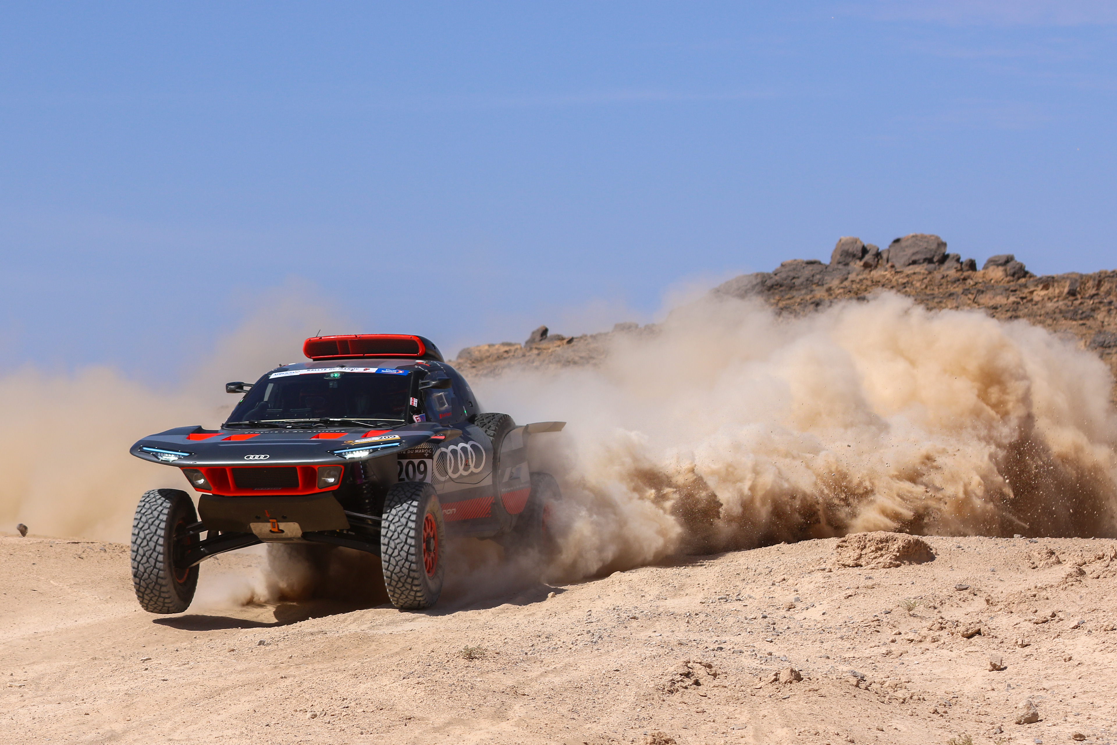209 - Carlos Sainz (ESP) / Lucas Cruz (ESP) - Team Audi Sport - Audi RS Q E-TRON - Rallye du Maroc 2023, October 14 2023, Agadir Morocoo - Photo Edu Almeida / Photos Dakar