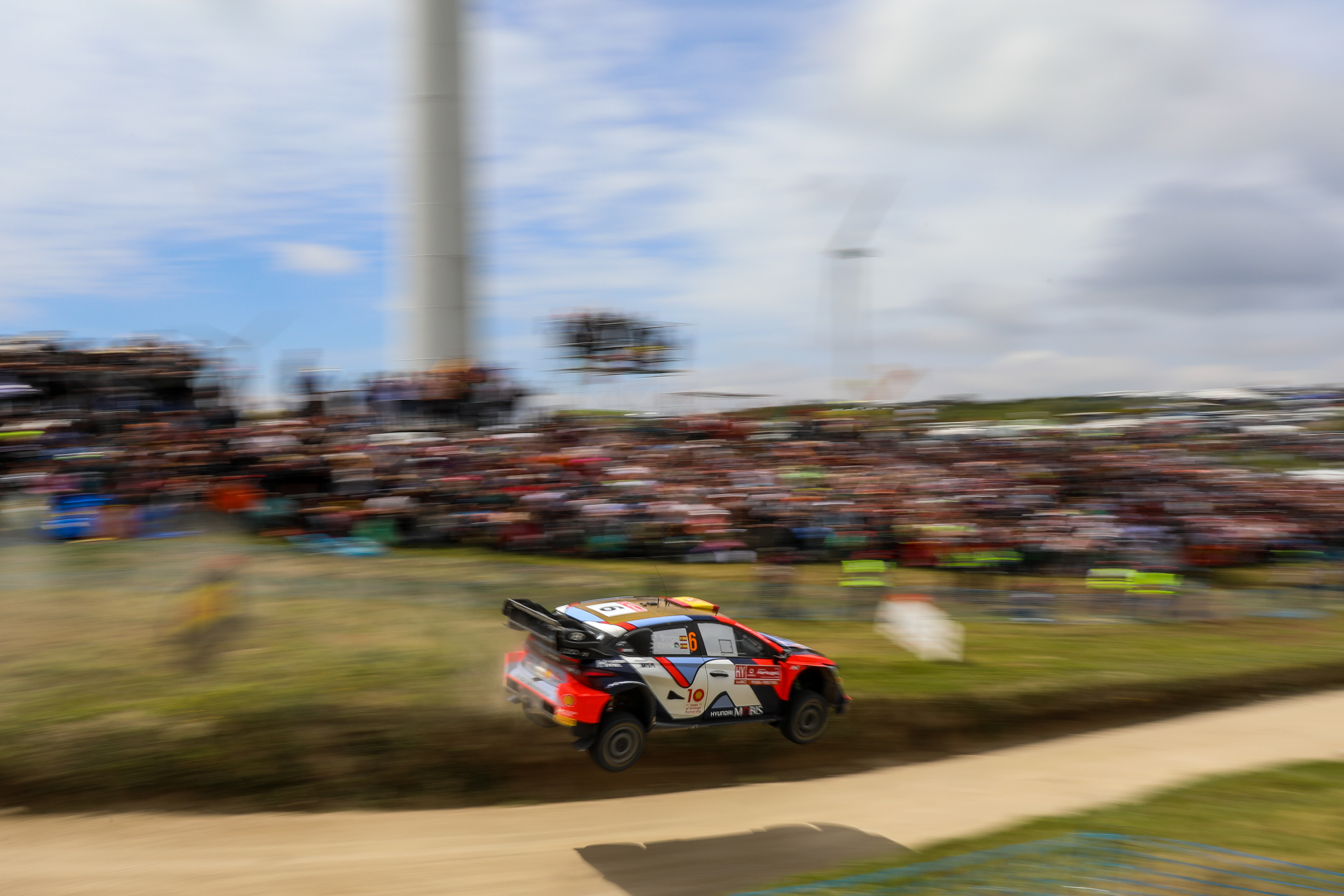 6 - Daniel Sordo (ESP) / Cándido Carrera (ESP) - Hyundai Shell Mobis World Rally Team - Hyundai i20N Rally1 Hybrid - WRC Portugal 2024, May 12, Fafe Portugal - Photo Edu Almeida / Zoom Motorsport